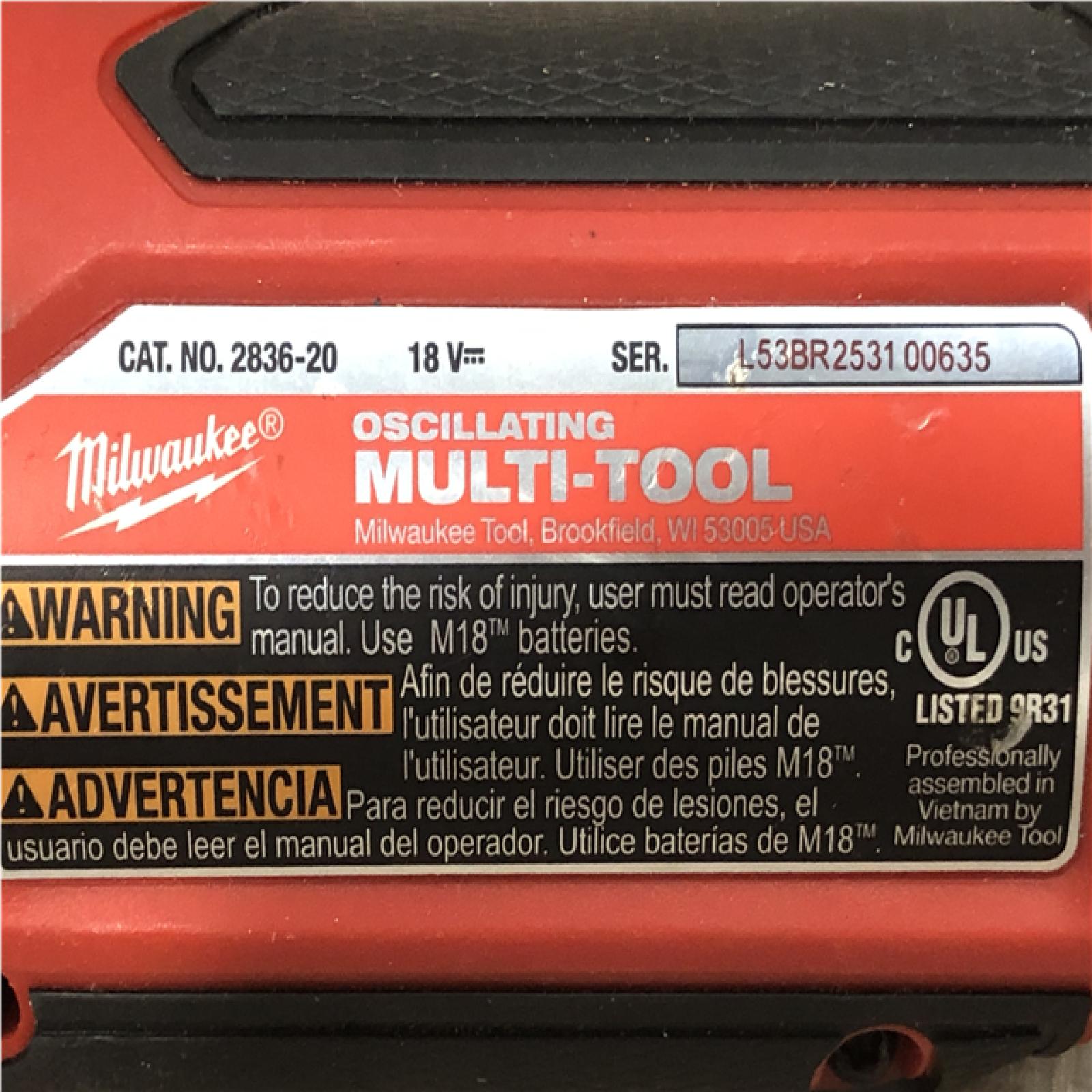 AS-IS Milwaukee FUEL 18V Lithium-Ion Cordless Brushless Oscillating Multi-Tool (Tool-Only)