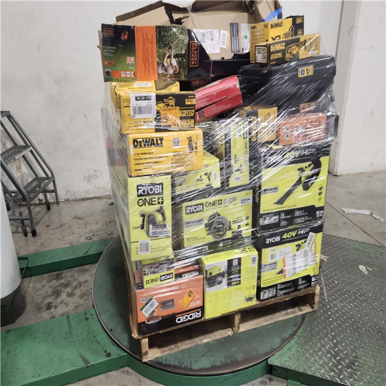 Dallas Location - As-Is Tool Pallet