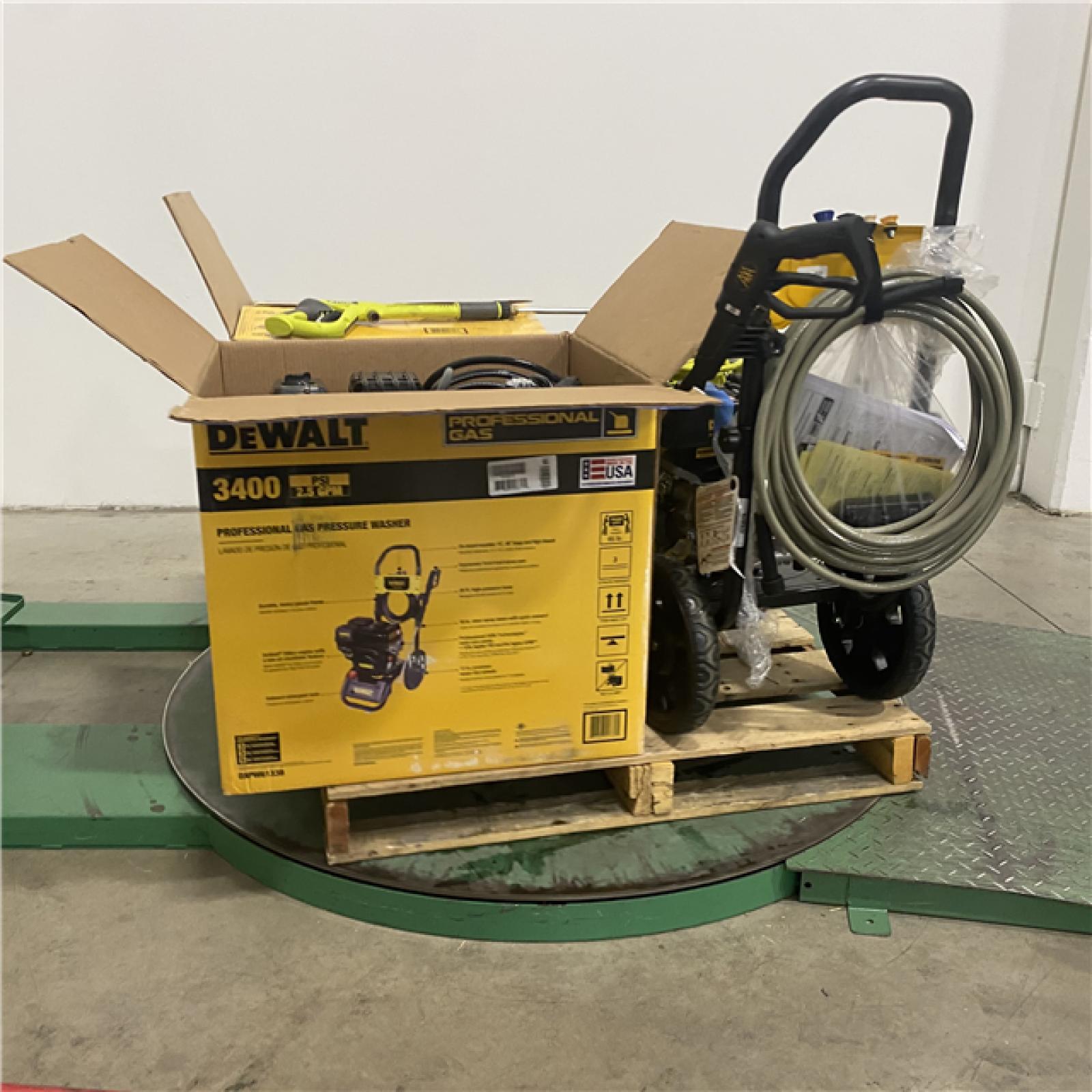 Dallas Location - As-Is GAS PRESSURE WASHER (Lot Of 4)