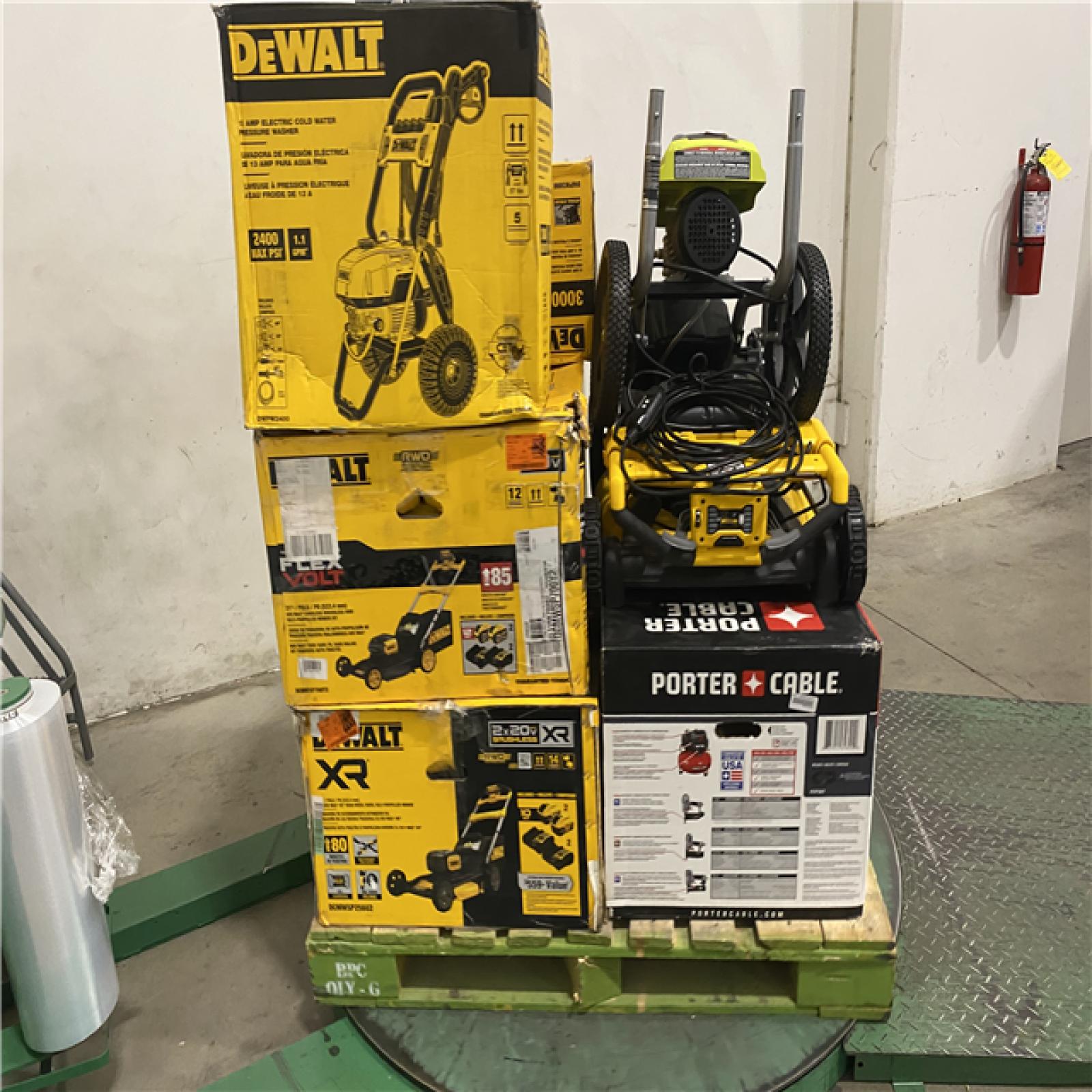 Dallas Location - As-Is Tool Pallet