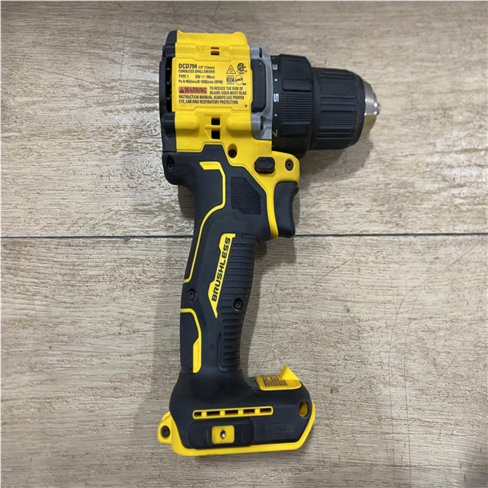 AS-IS DeWalt 20V MAX 1/2 in. Brushless Cordless Hammer Drill/Drive- TOOL ONLY