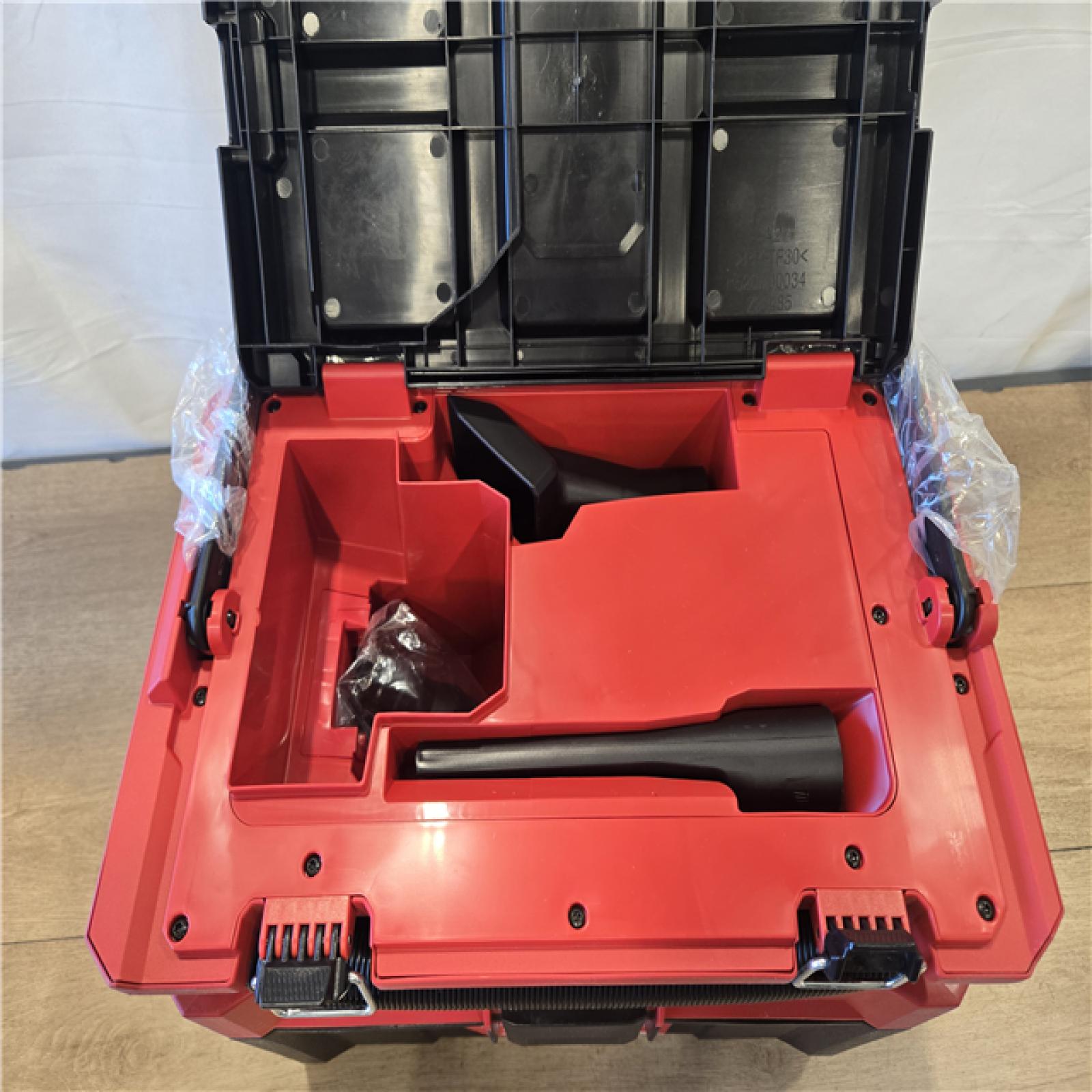AS-IS Milwaukee FUEL PACKOUT 18V Cordless 2.5 Gal. Wet/Dry Vacuum (Vacuum-Only)