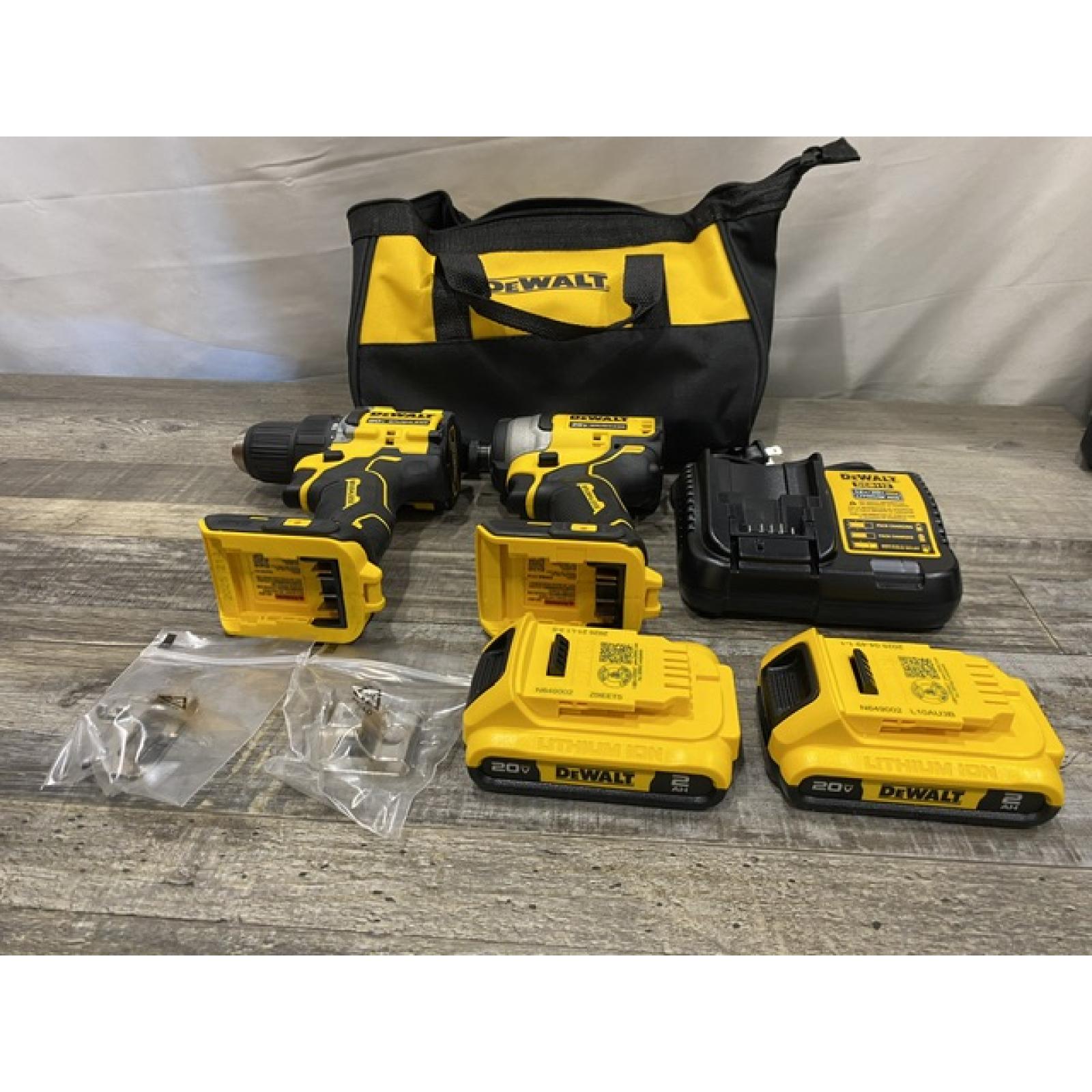 AS-IS DEWALT ATOMIC 20-Volt MAX Lithium-Ion Cordless Combo Kit