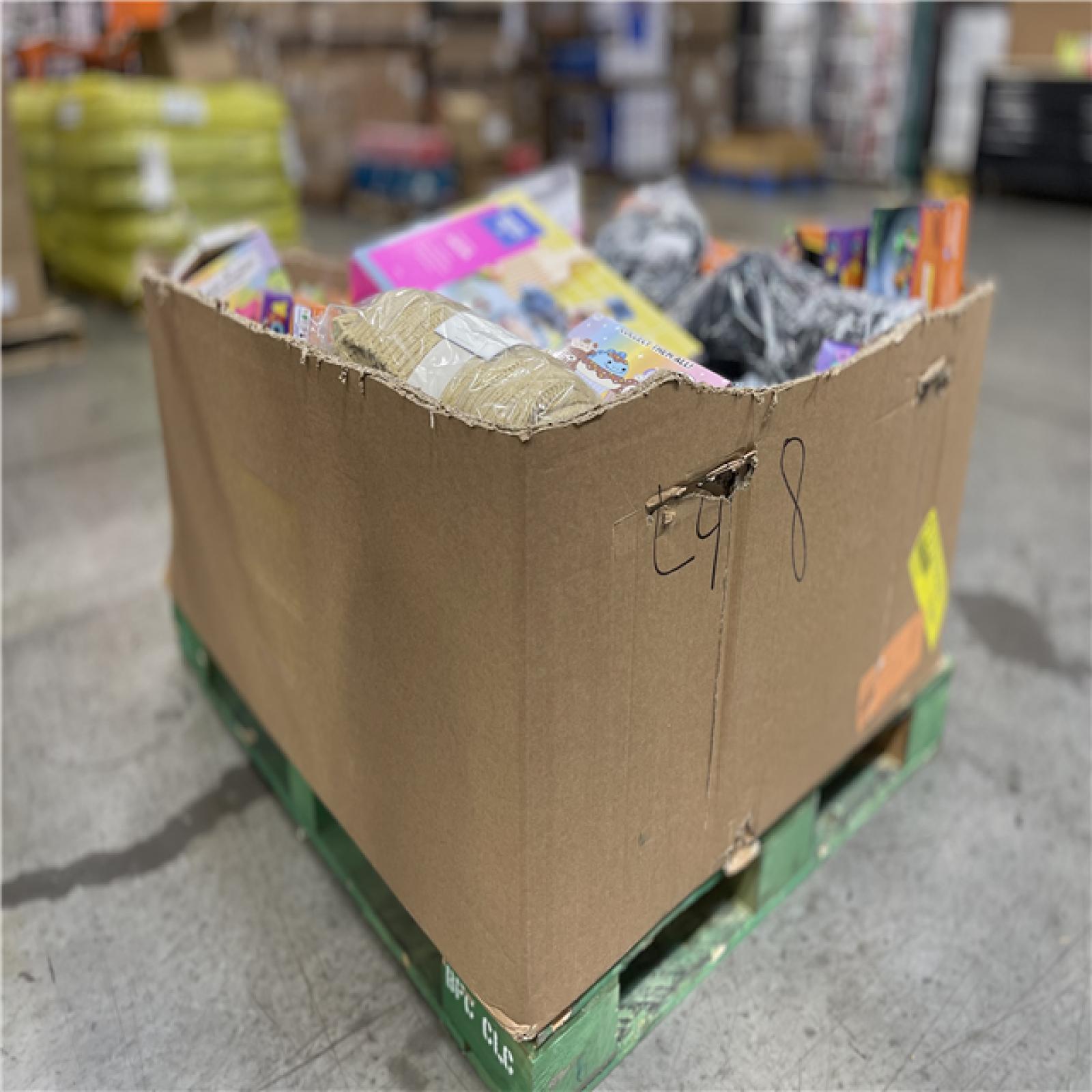 DALLAS LOCATION-NEW! BULLSEYE MIXED HOME GOODS PALLET