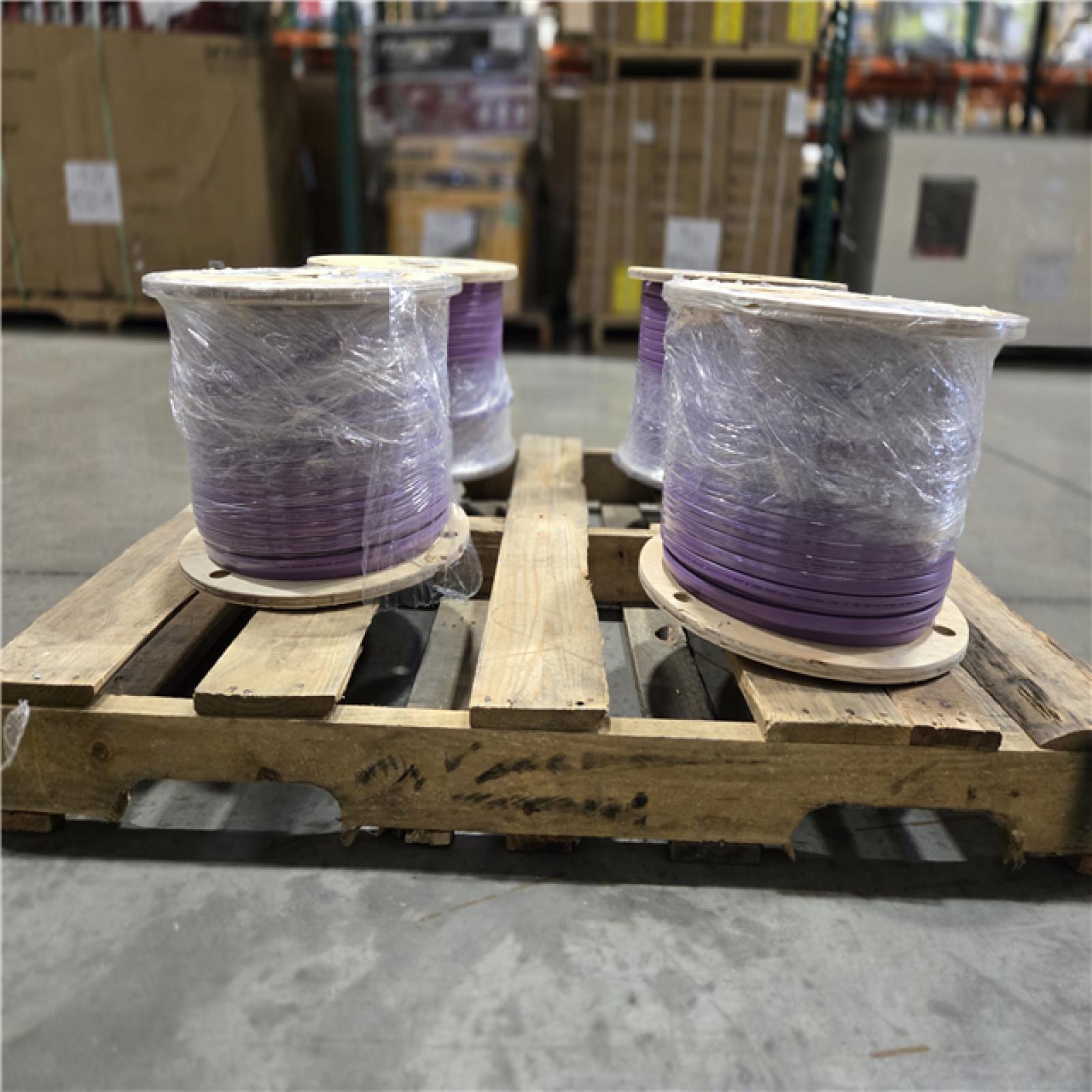 DALLAS LOCATION- Southwire 1000-ft 12 / 3 / Romex SIMpull Solid Indoor CU NM-B W/G PALLET (4 UNITS)