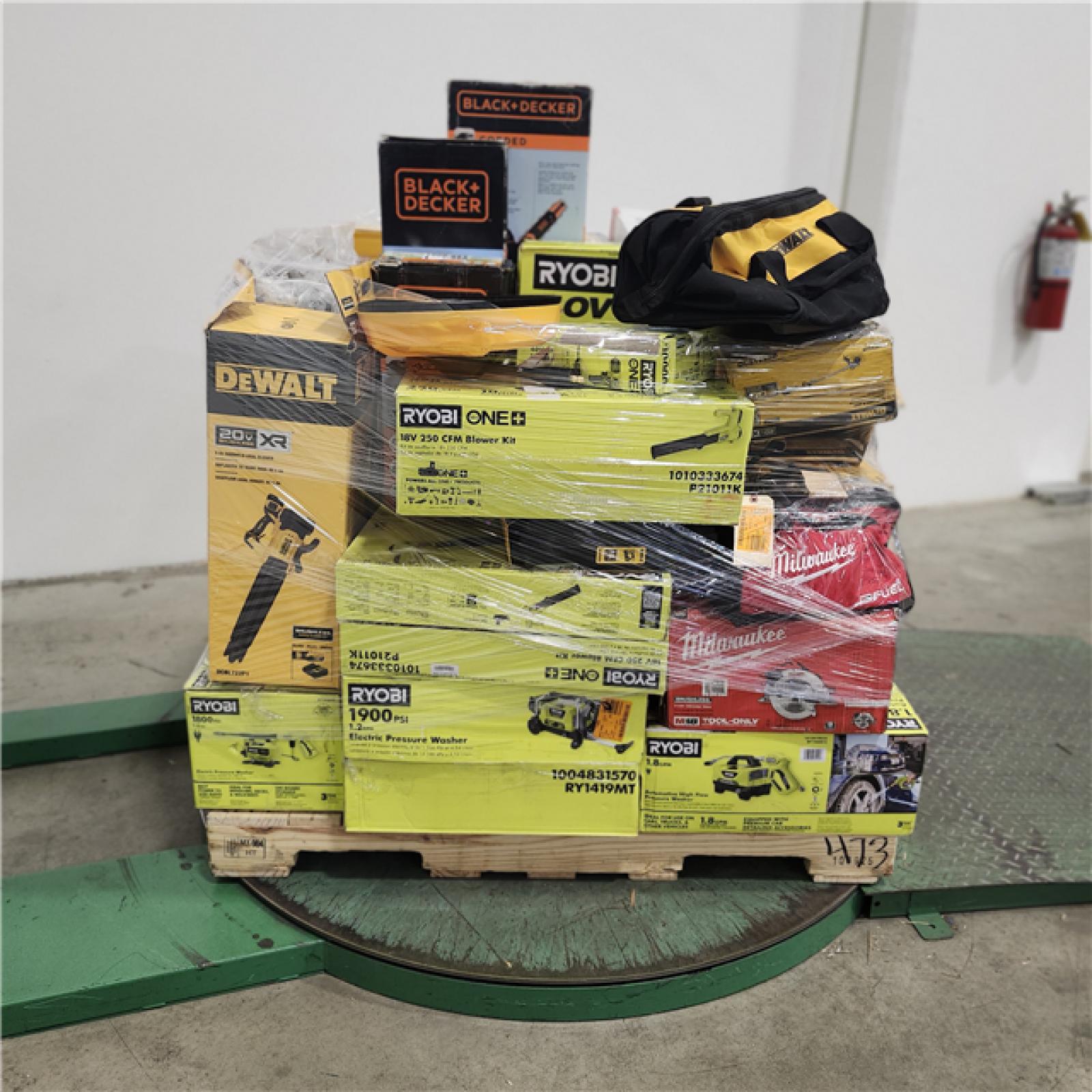 Dallas Location - As-Is Tool Pallet
