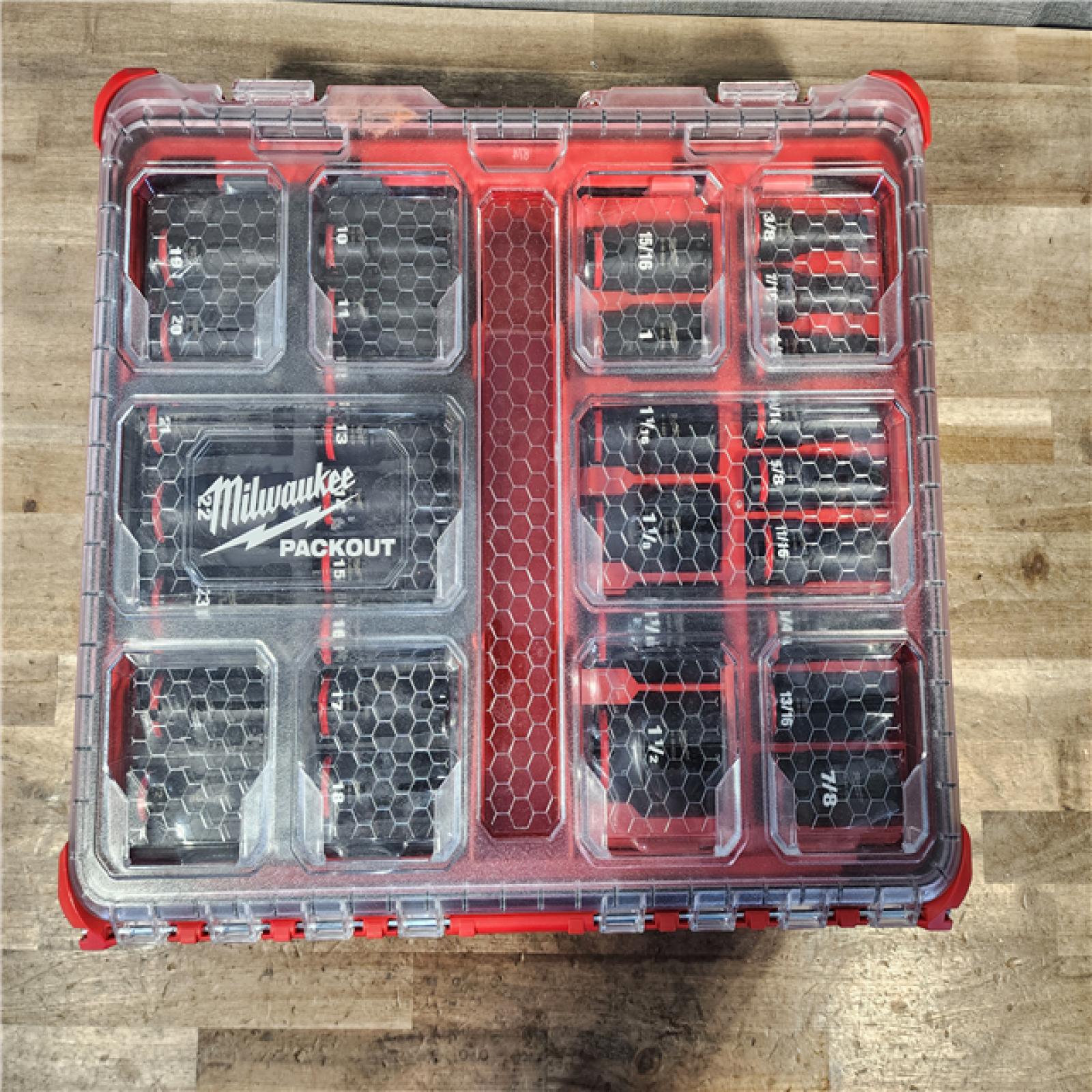 HOUSTON LOCATION - AS-IS Milwaukee Shockwave Impact Duty Point Socket Case Kit