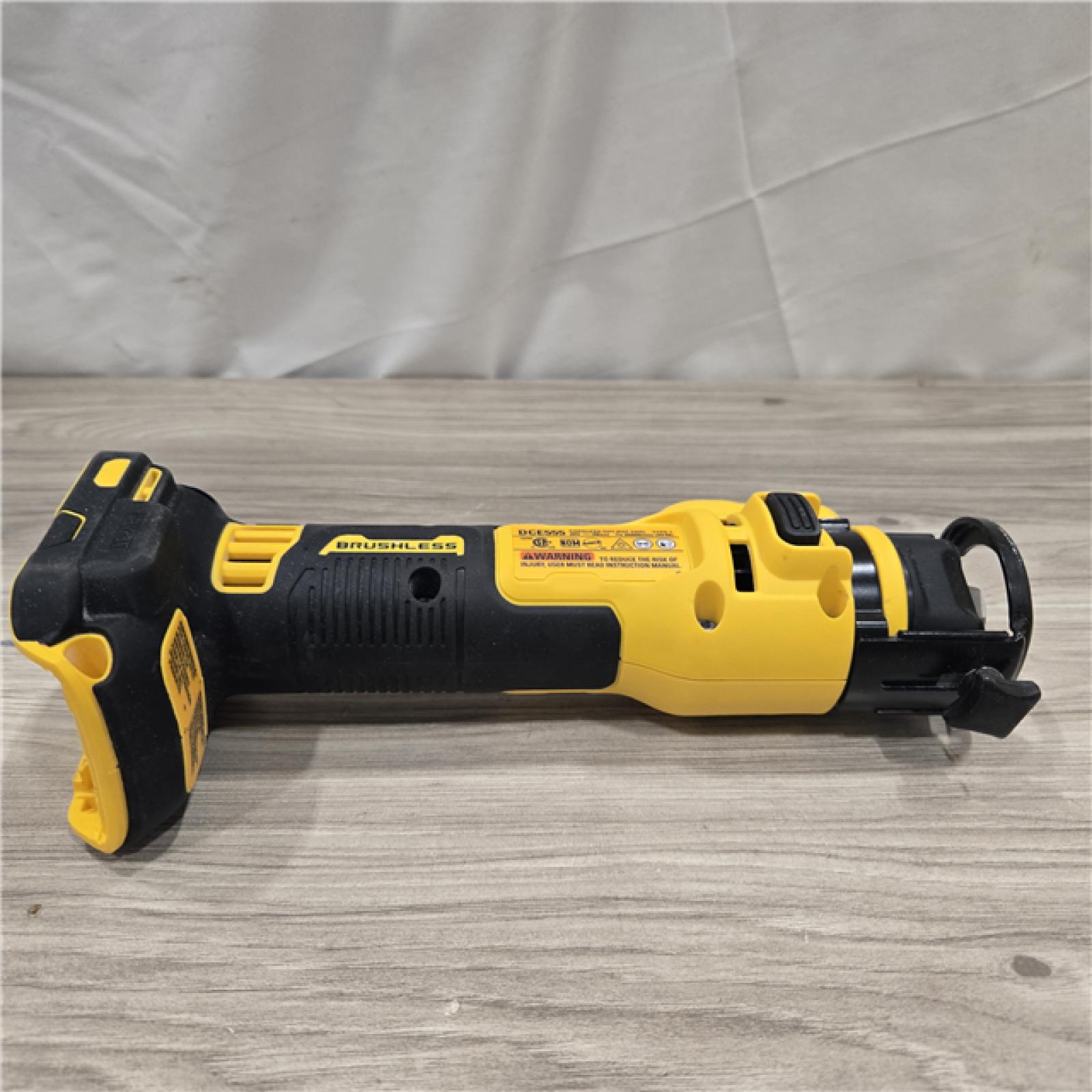 AS-IS DEWALT 20V MAX Cordless Cut-Out Tool (Tool-Only)