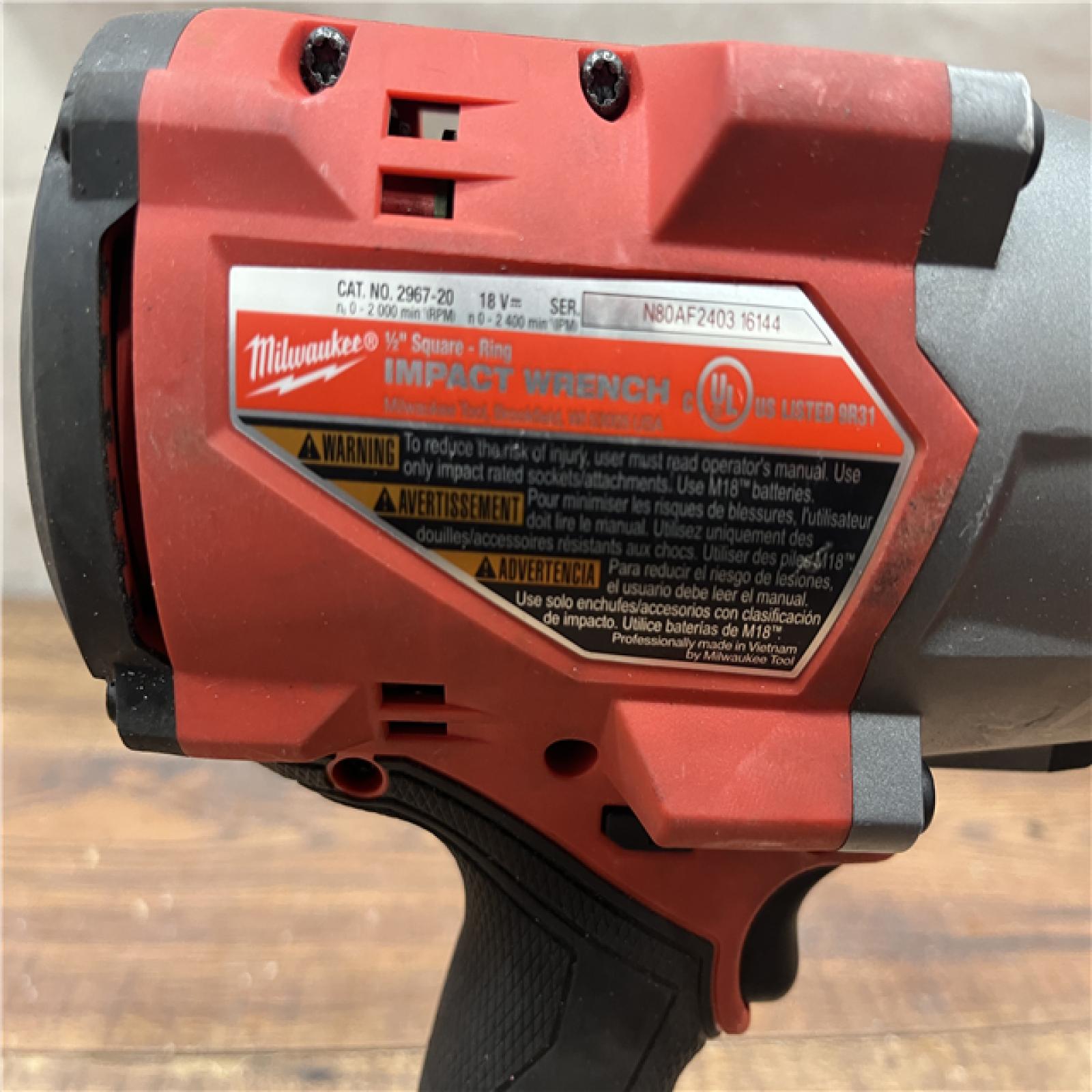 AS-IS Milwaukee M18 1/2 in. Cordless Brushless High Torque Impact Wrench Kit (Battery & Charger)