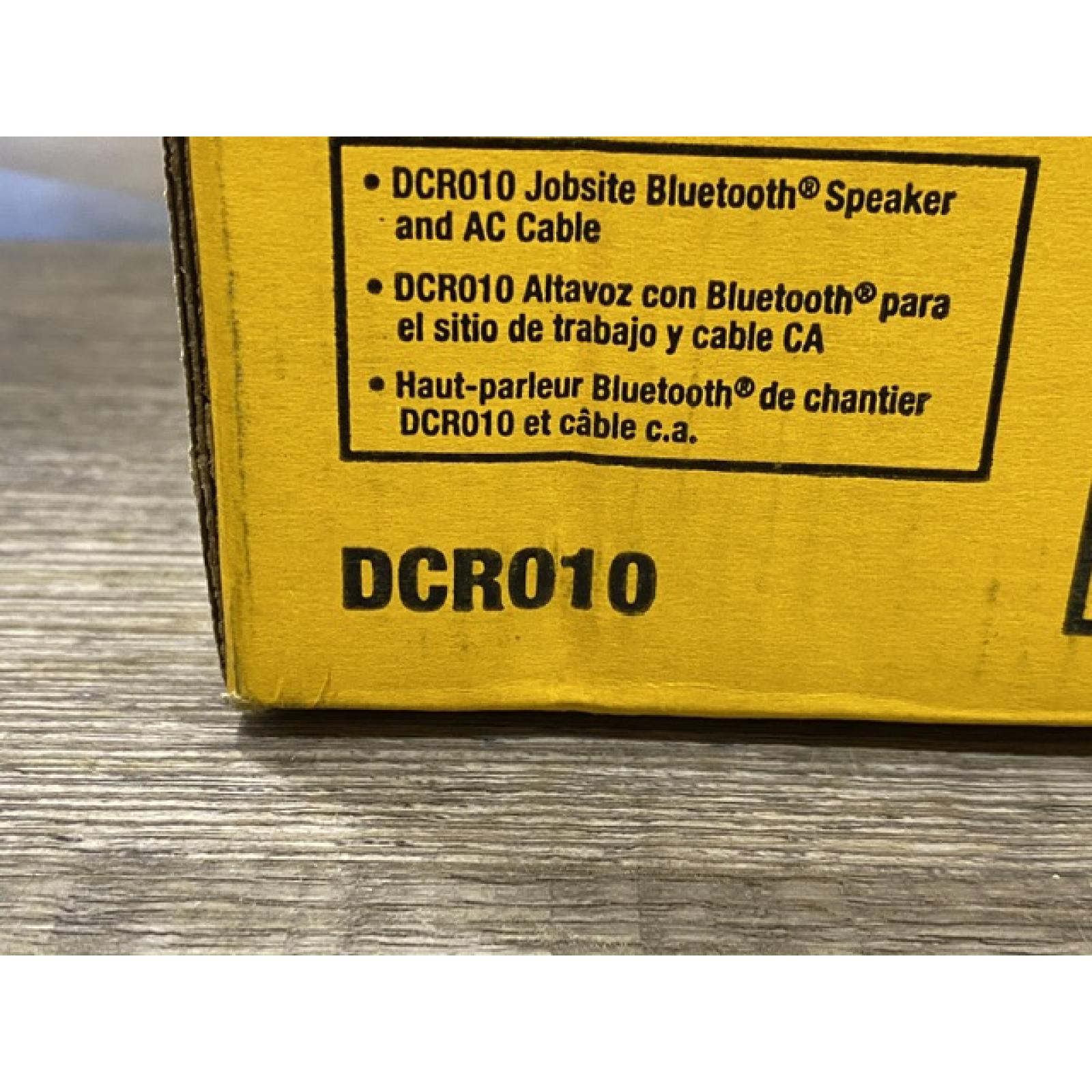 NEW - DEWALT 20V MAX Cordless Bluetooth Speaker (Tool Only)