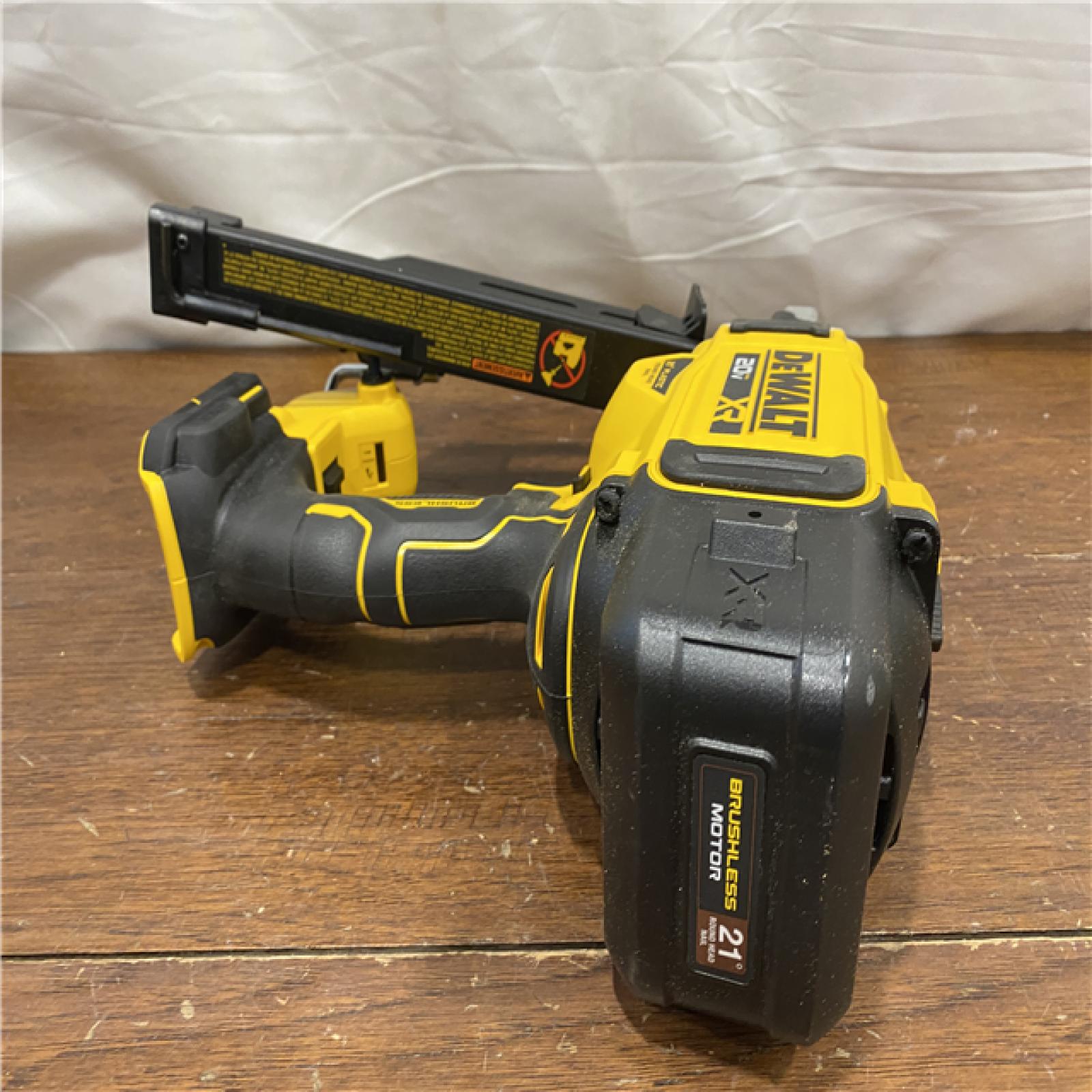 AS-IS DEWALT 20-Volt 21° Cordless Framing Nailer (Tool-Only)
