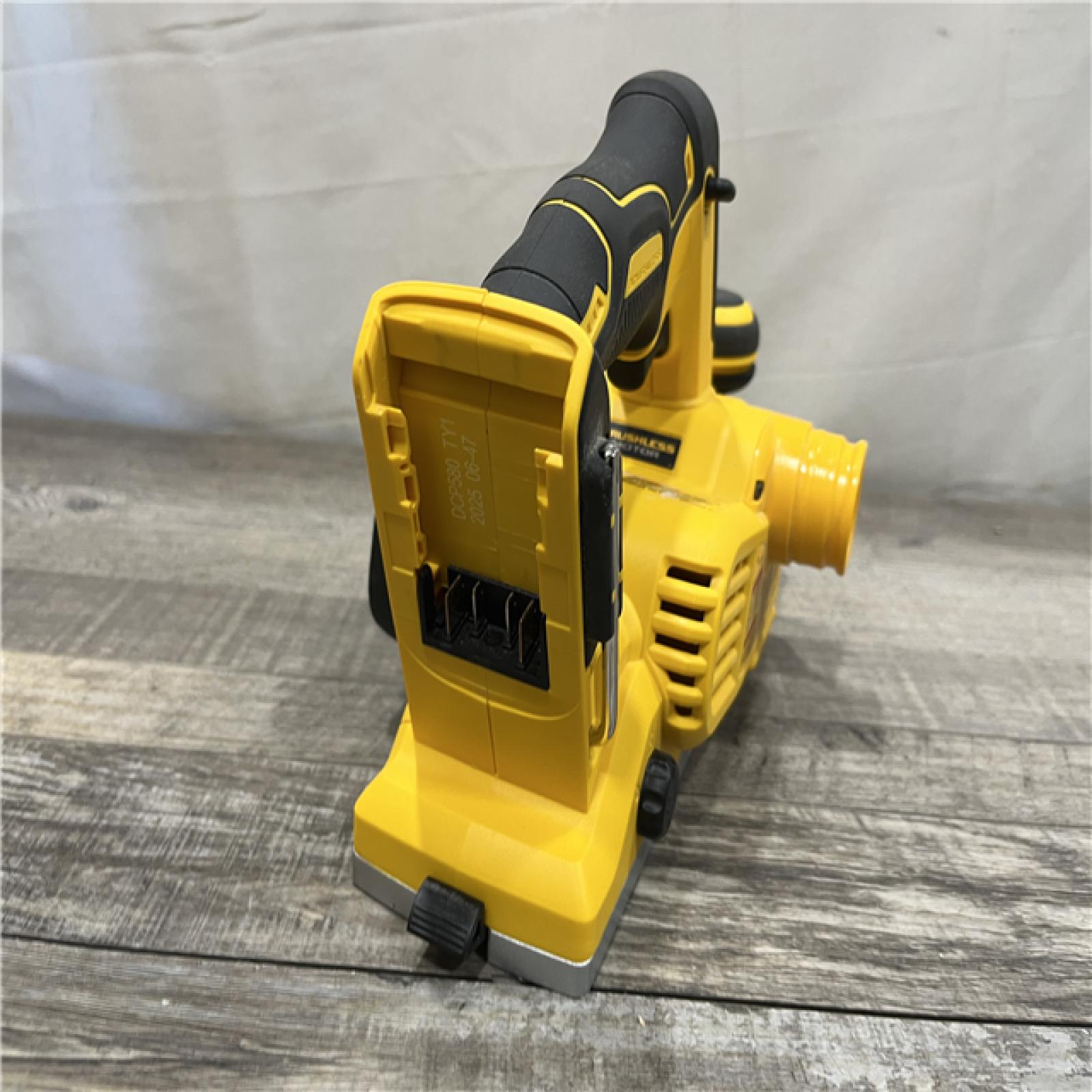 AS-IS DEWALT 20V MAX XR Cordless Brushless 3-1/4 in. Planer (Tool Only)