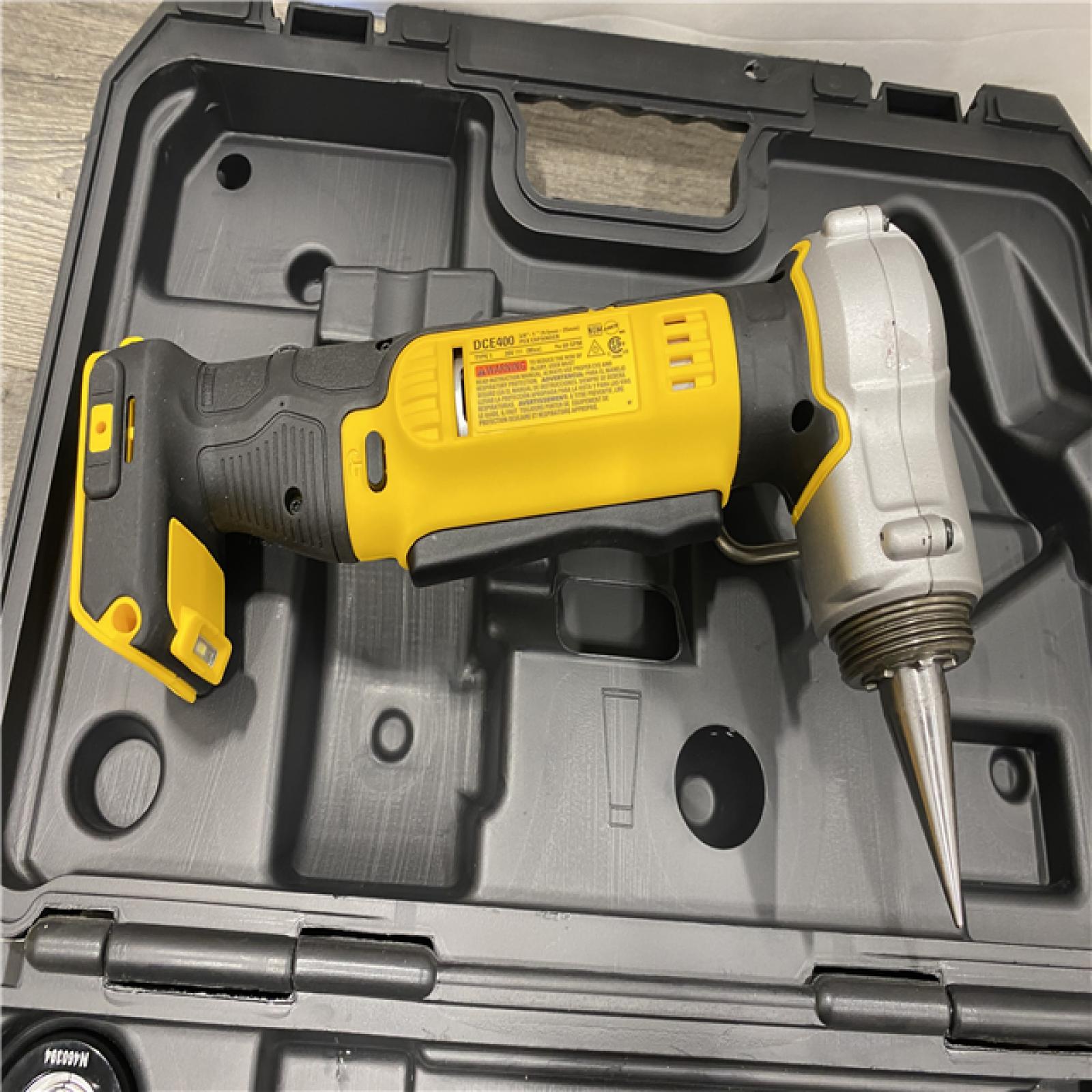 AS-IS DEWALT 20V MAX Cordless 1 in. PEX Expansion Tool  PEX Expander Grease and Case
