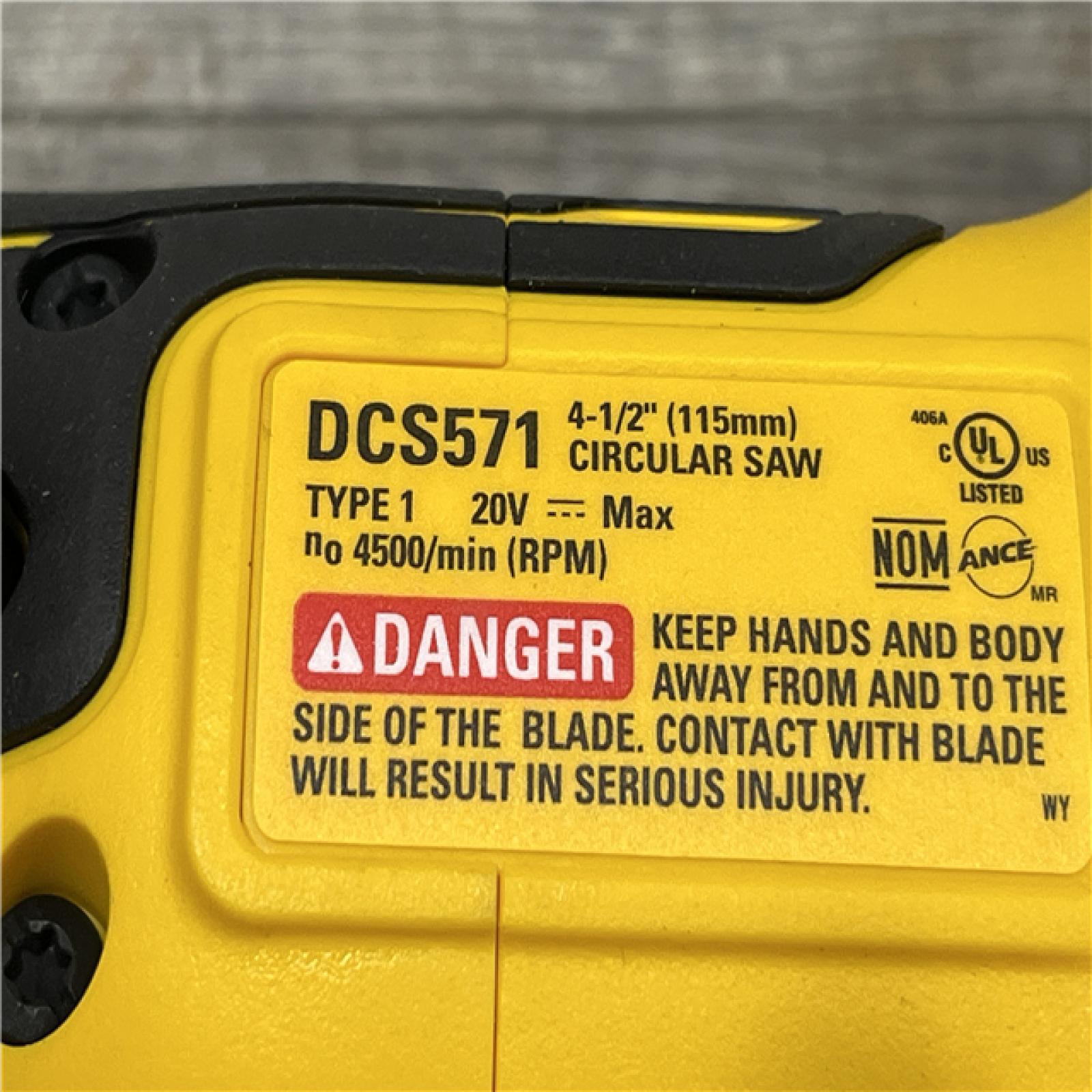 AS-IS DEWALT ATOMIC 20V MAX Cordless Brushless 4-1/2 in. Circular Saw (Tool Only)