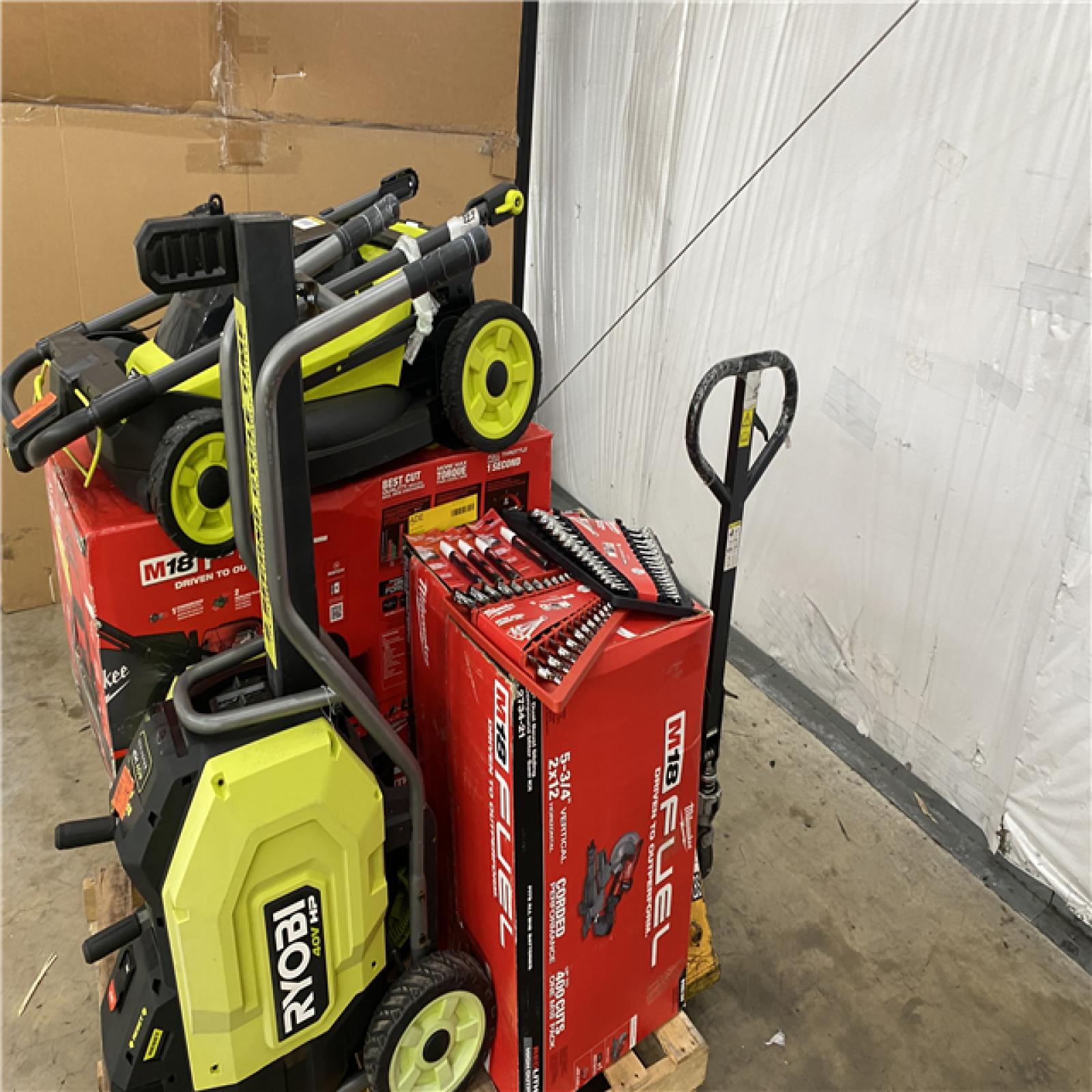 Houston Location - AS-IS Tool Pallet