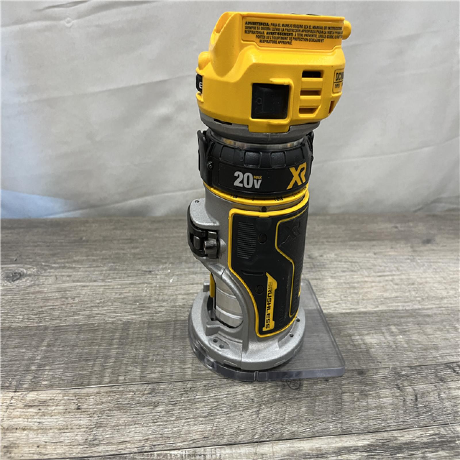 AS-IS DEWALT 20V MAX XR Cordless Brushless Fixed Base Compact Router (Tool Only)