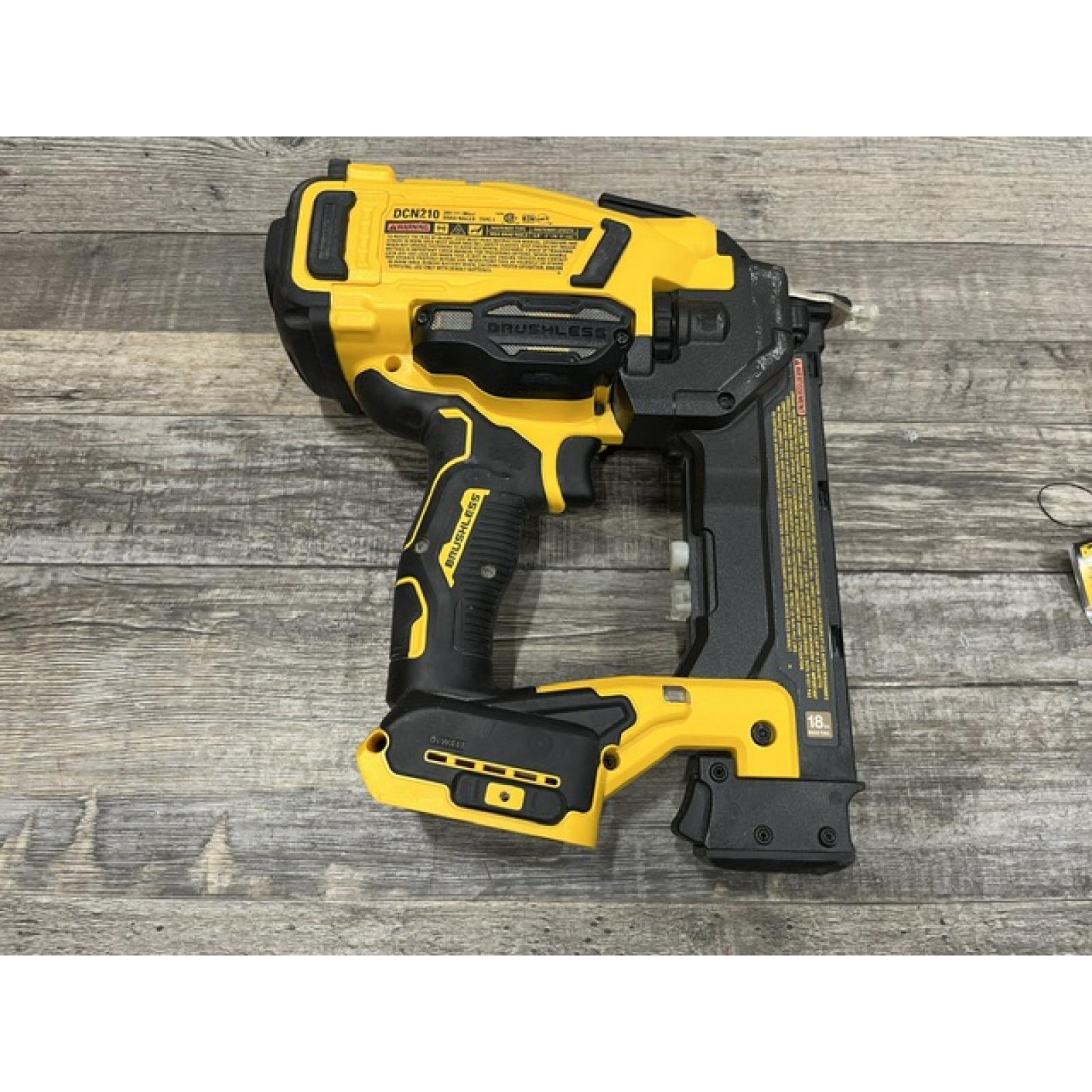 AS-IS DEWALT 20V MAX XR 18 Gauge Cordless Brad Nailer (Tool Only)