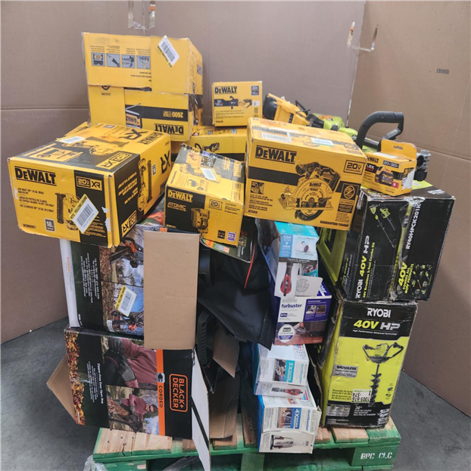 CALIFORNIA AS-IS TOOL PALLET