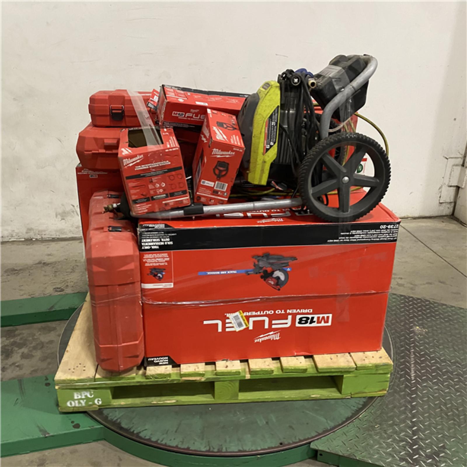 Dallas Location - As-Is Tool Pallet