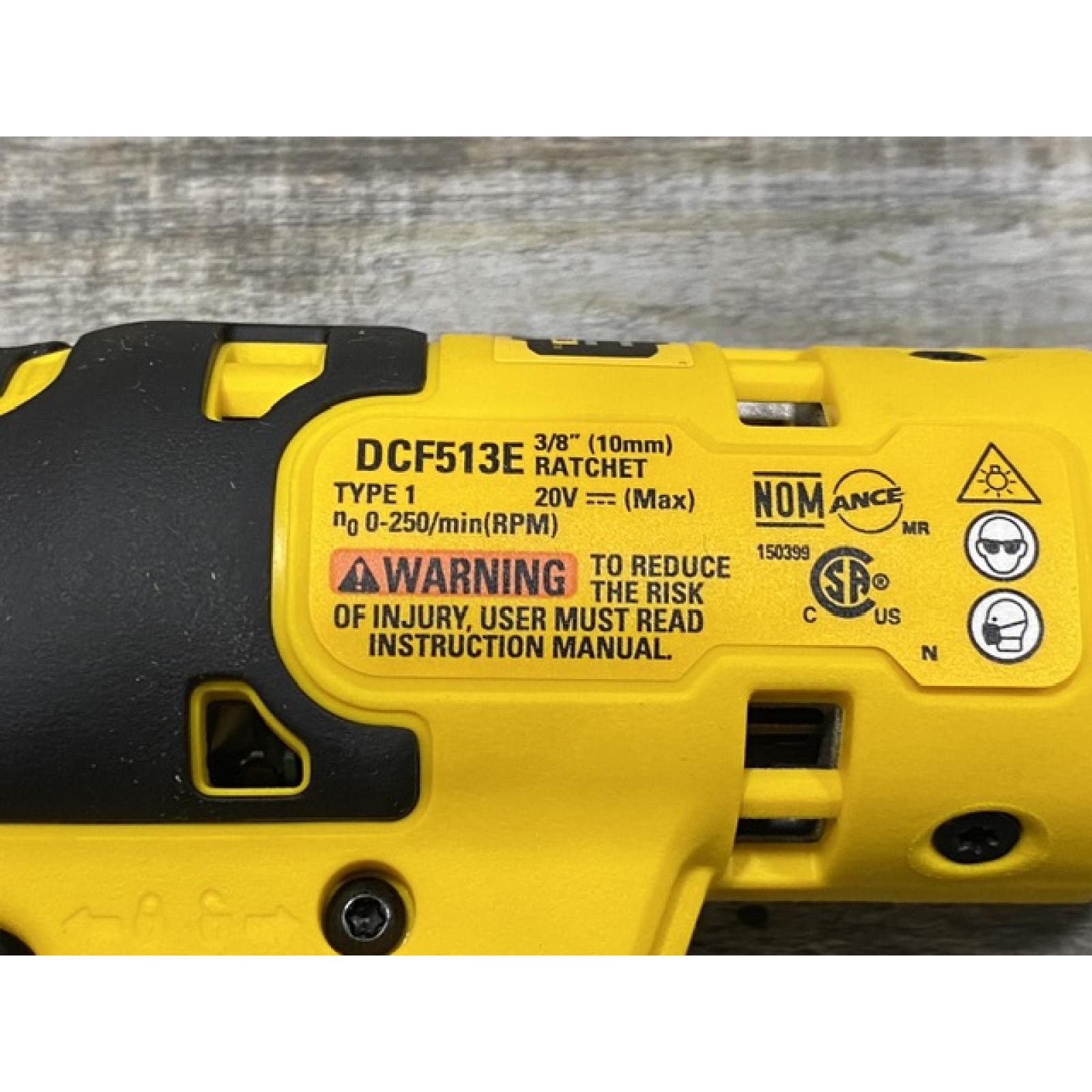 LIKE NEW - DEWALT ATOMIC 20V MAX 3/8 in. Extended Reach Cordless Ratchet (Tool Only)