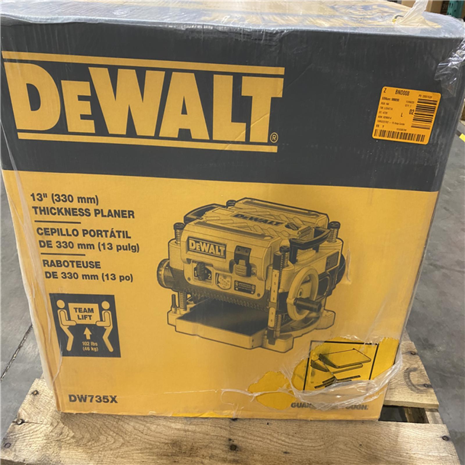 NEW- 15 Amp Corded 13 in. Heavy-Duty 2-Speed Bench Planer