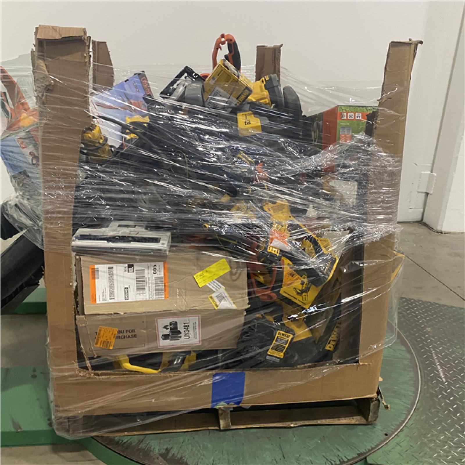 Dallas Location - As-Is DEWALT Tool Pallet