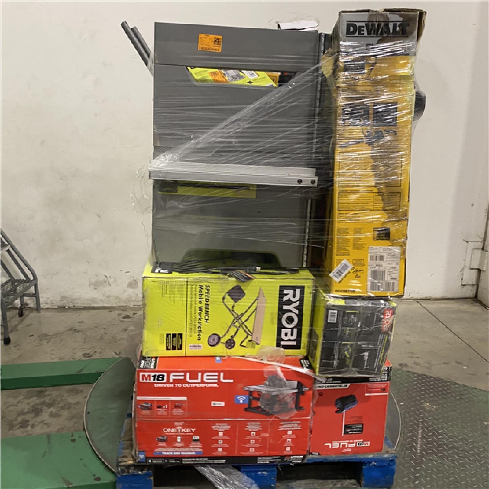 Dallas Location - As-Is Tool Pallet