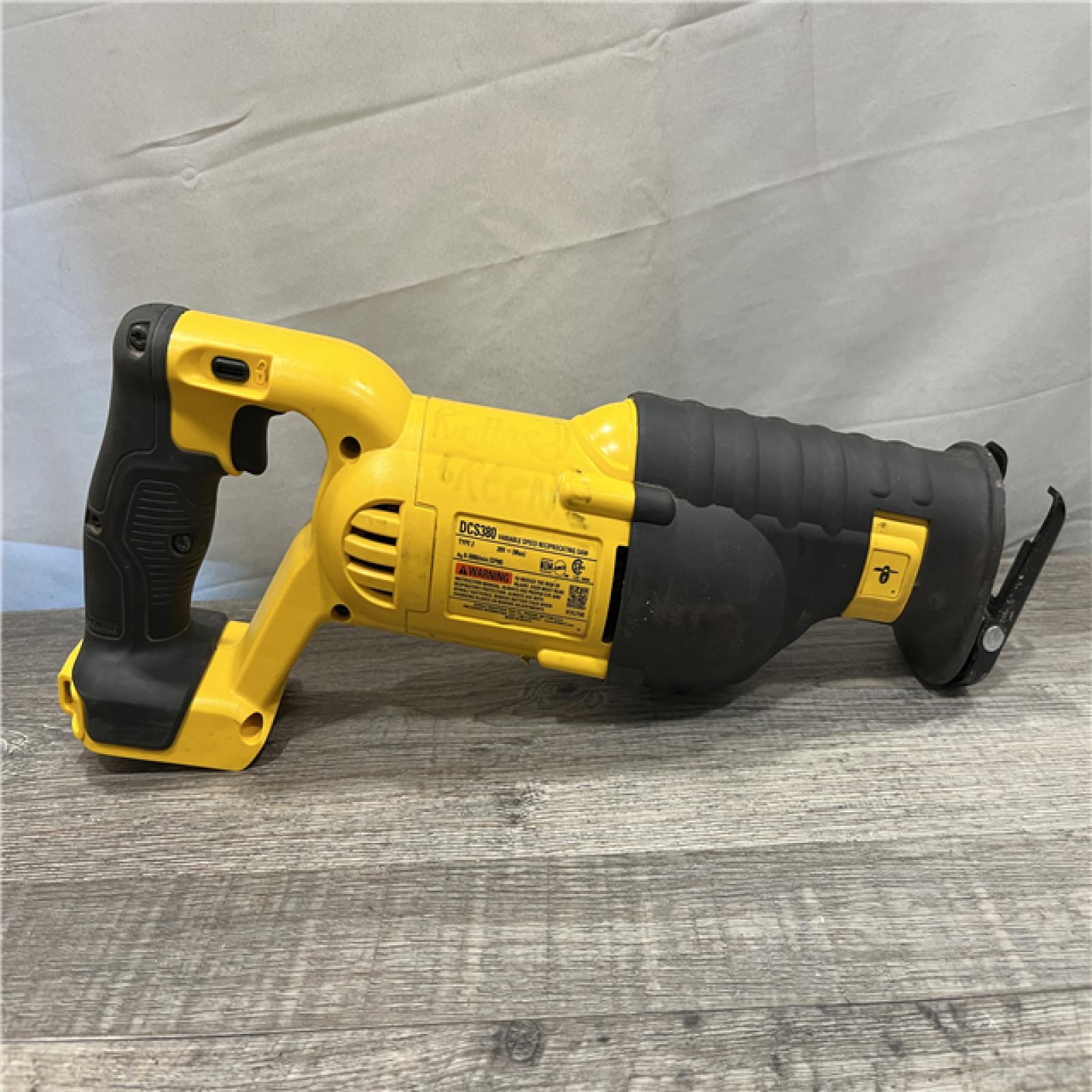 AS-IS DEWALT 20V MAX Cordless Reciprocating Saw (Tool Only)