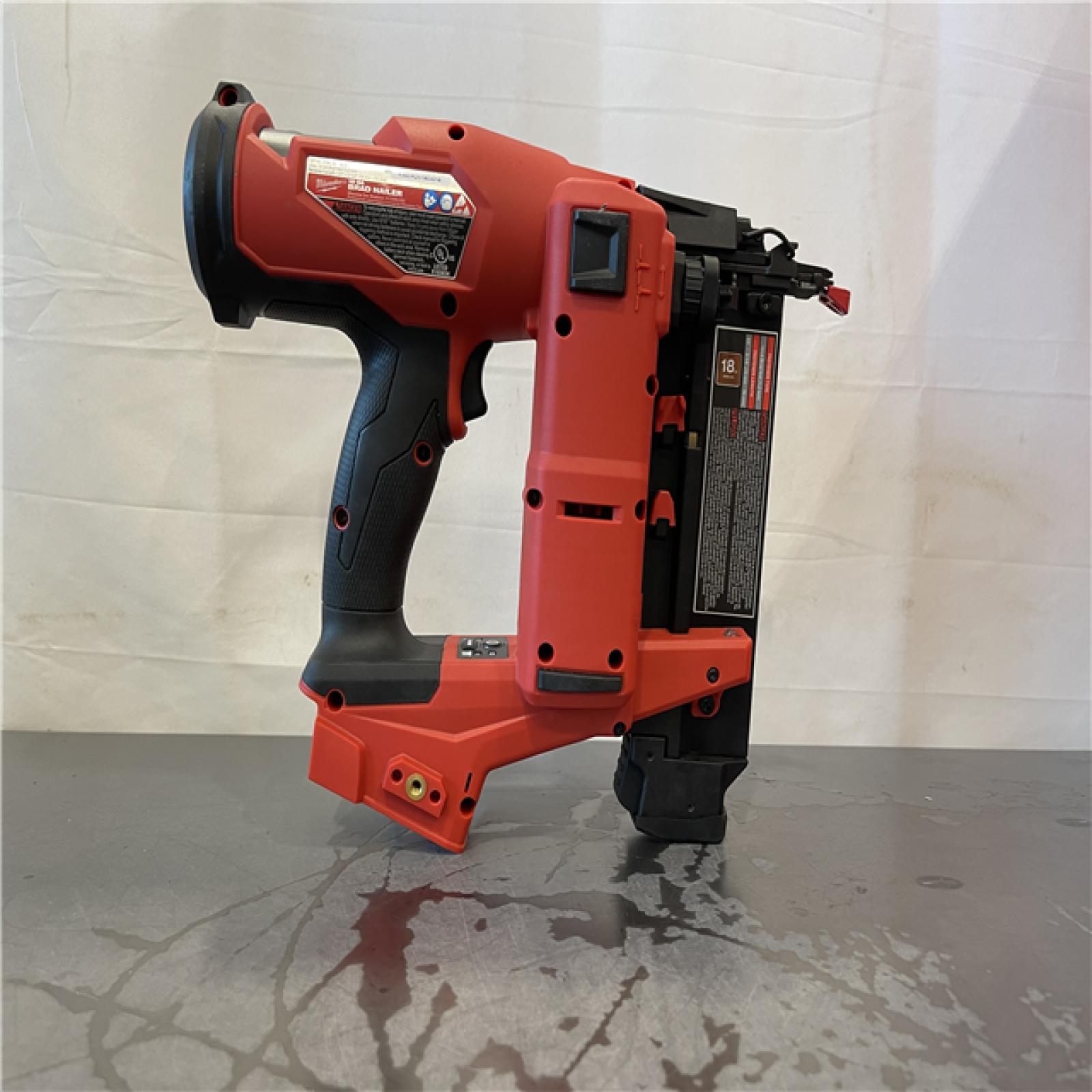 AS-IS- Milwaukee M18 FUEL 18 Gauge Brad Nailer (TOOL ONLY)