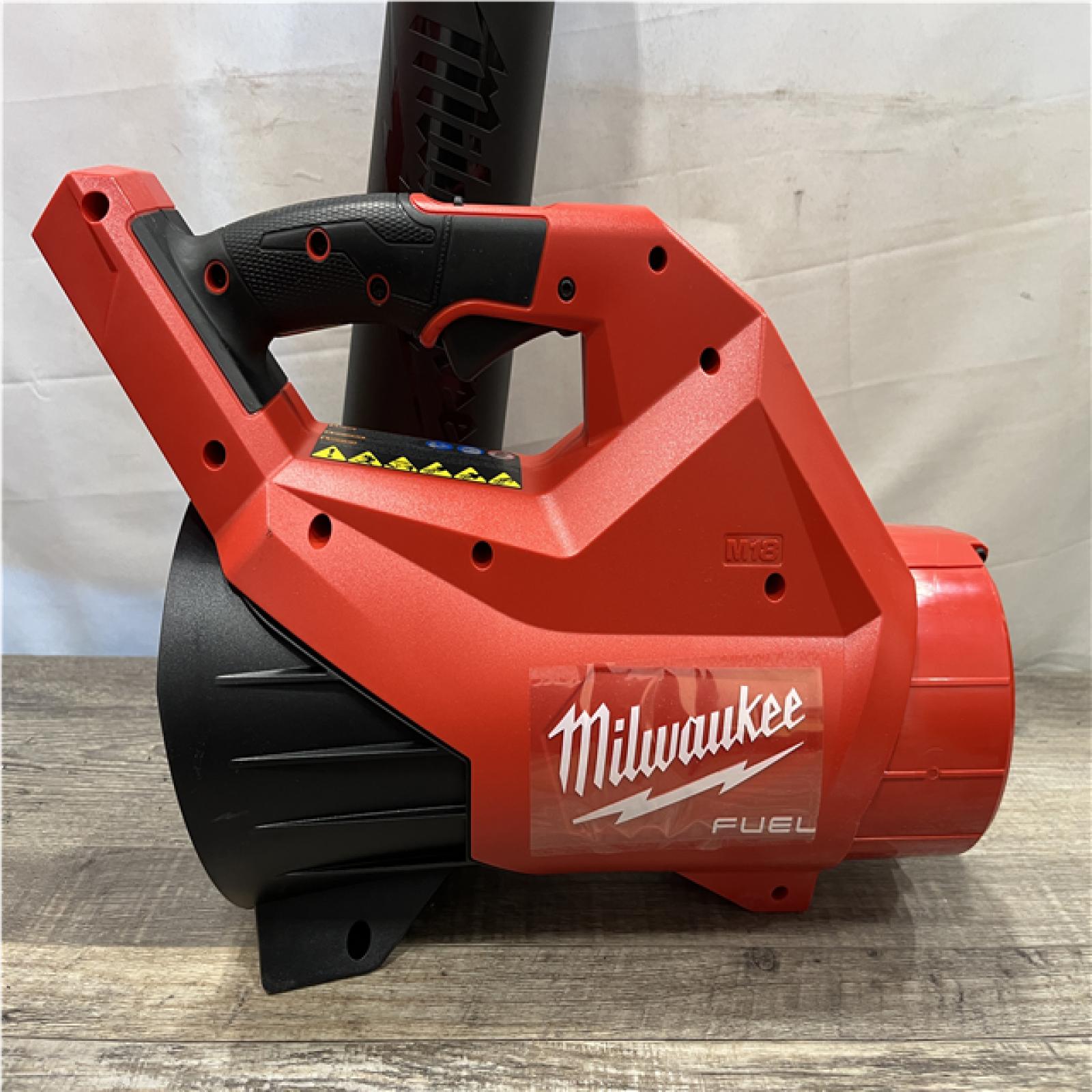 AS-IS Milwaukee FUEL 120 MPH 500 CFM 18V Brushless Cordless Battery Powered Leaf Blower Kit