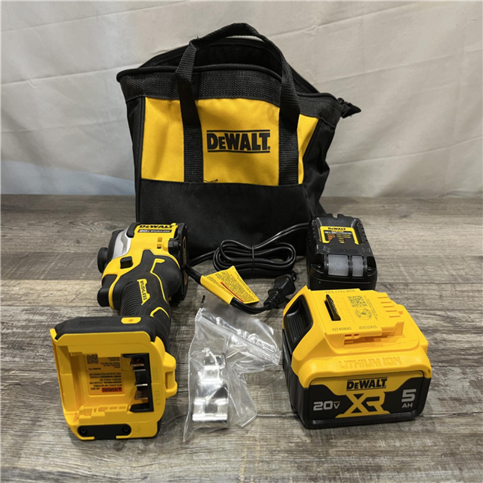 AS-IS DEWALT ATOMIC 20V MAX Lithium-Ion Cordless 1/4 in. Brushless Impact Driver Kit
