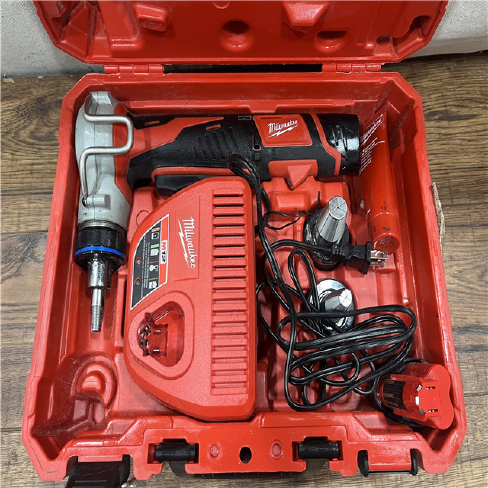 AS-IS Milwaukee M12 12-Volt Lithium-Ion Cordless PEX Expansion Tool Kit with (2) 1.5 Ah Batteries, (3) Expansion Heads and Hard Case