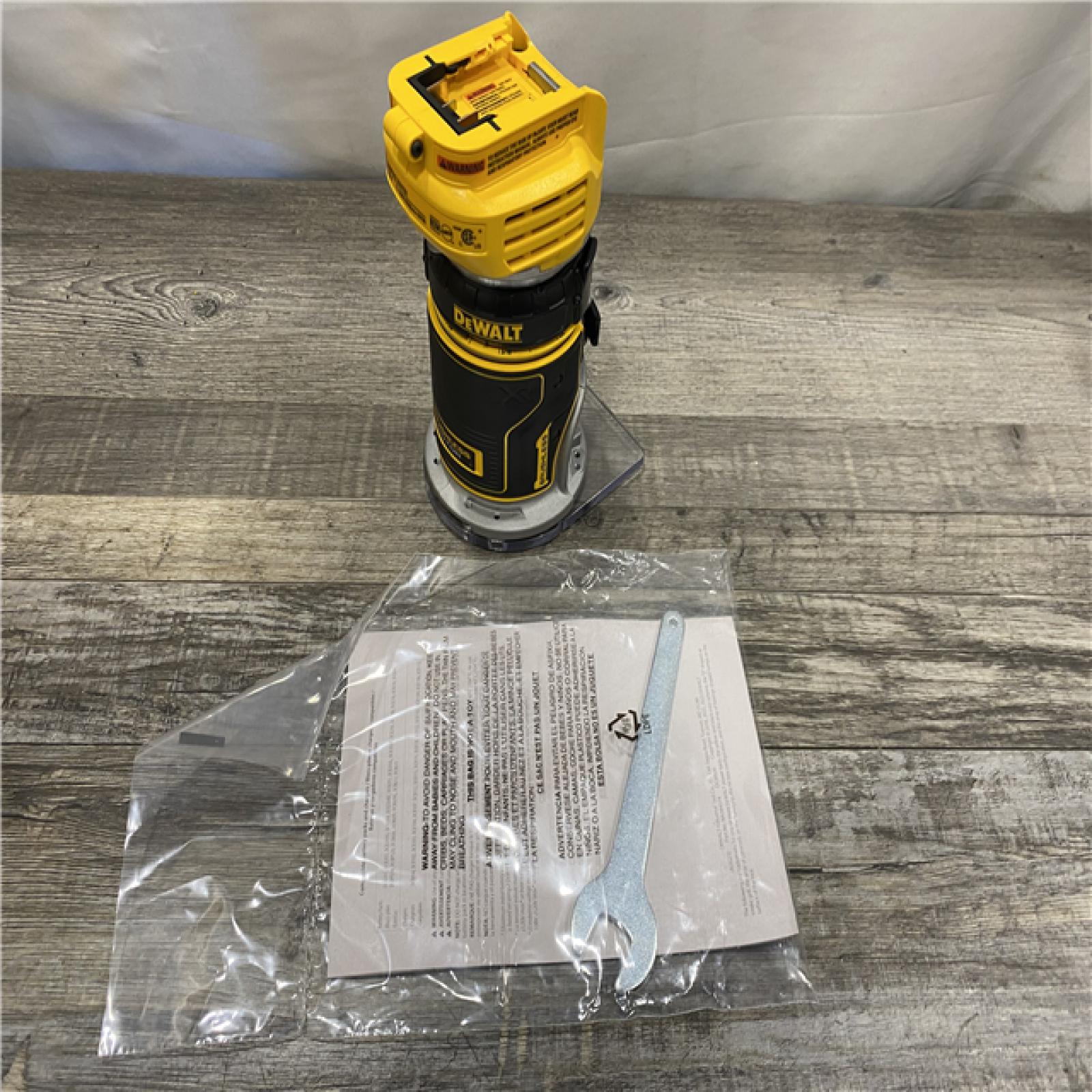 AS-IS DEWALT 20V MAX XR Cordless Brushless Fixed Base Compact Router (Tool Only)