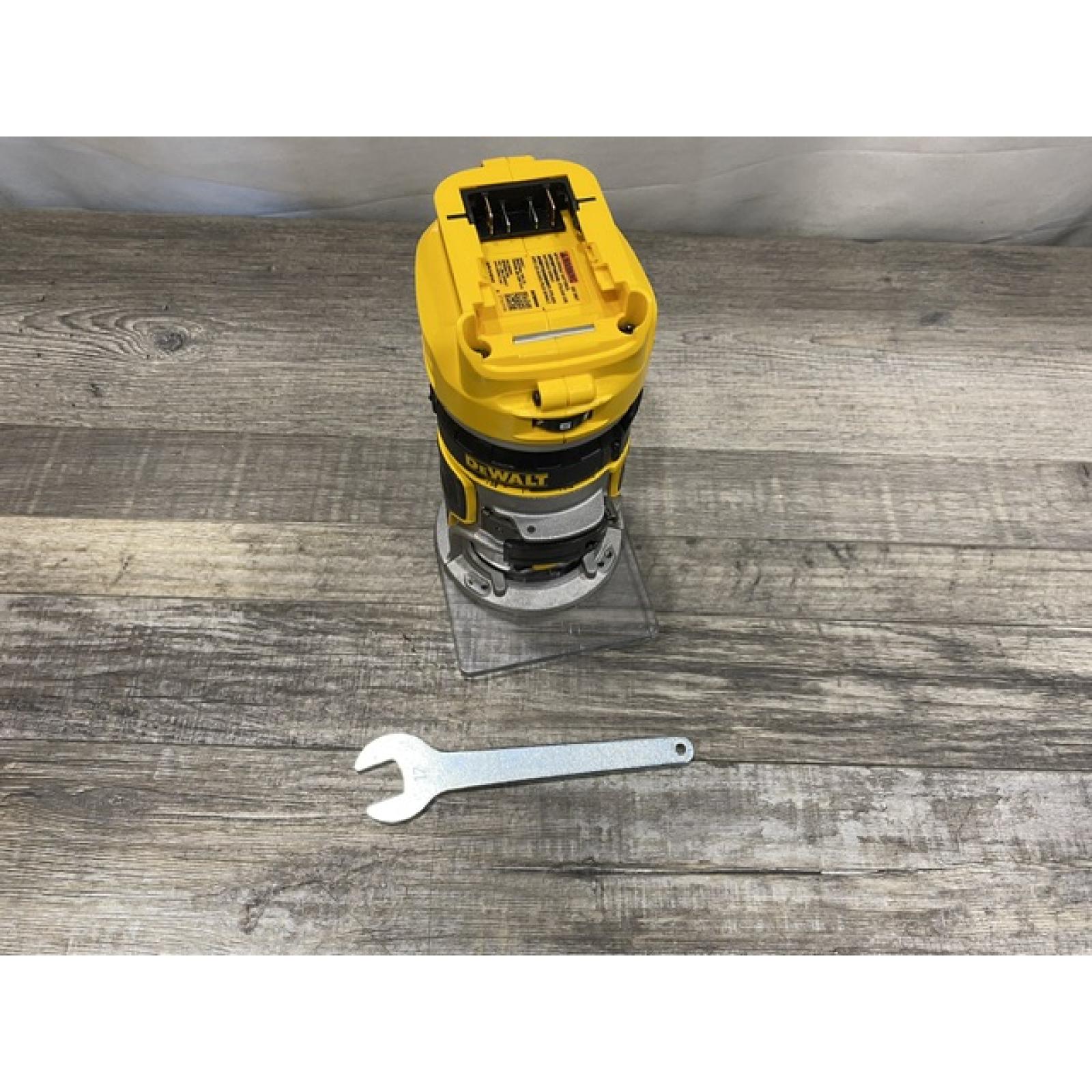 AS-IS DEWALT 20V MAX XR Cordless Brushless Fixed Base Compact Router (Tool Only)