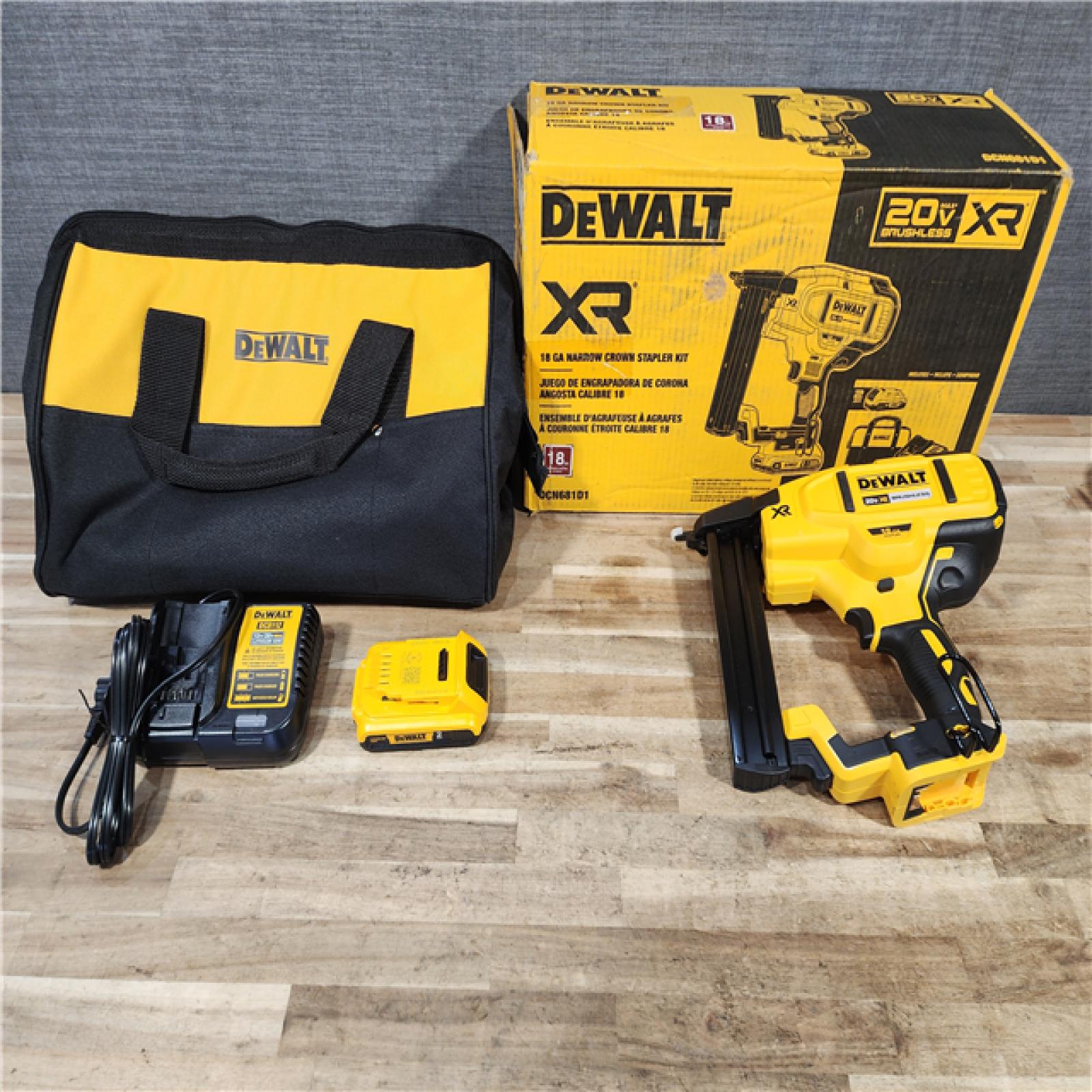 HOUSTON LOCATION - AS - IS DEWALT 20V MAX XR Lithium-Ion Cordless 18-Gauge Narrow Crown Stapler Kit