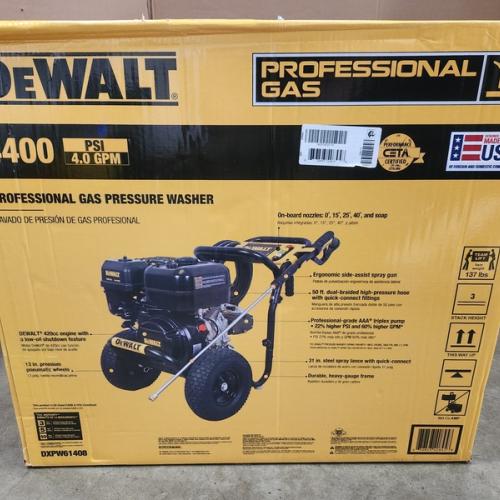 Phoenix NEW DEWALT 4400 PSI 4.0 GPM Cold Water Gas Pressure Washer