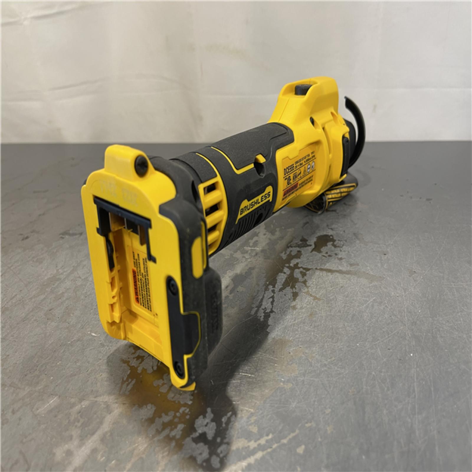AS-IS - DEWALT XR 20V Lithium-Ion Cordless Rotary Drywall Cut-Out Tool