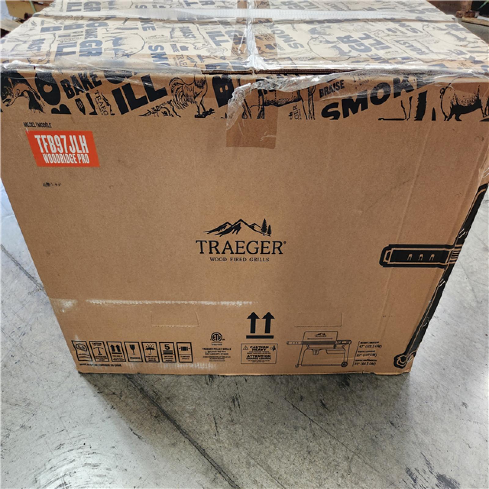 Phoenix NEW Traeger Woodridge Pro Wi-Fi Pellet Grill with Cover (SEALED)
