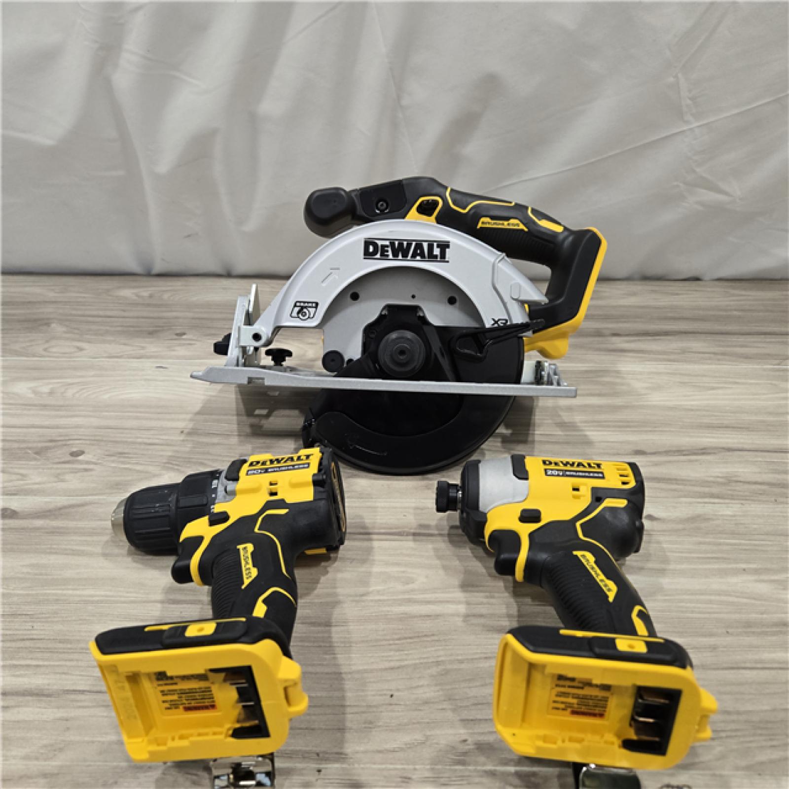 AS-IS DEWALT 20V MAX Cordless 7-Tool Combo Kit