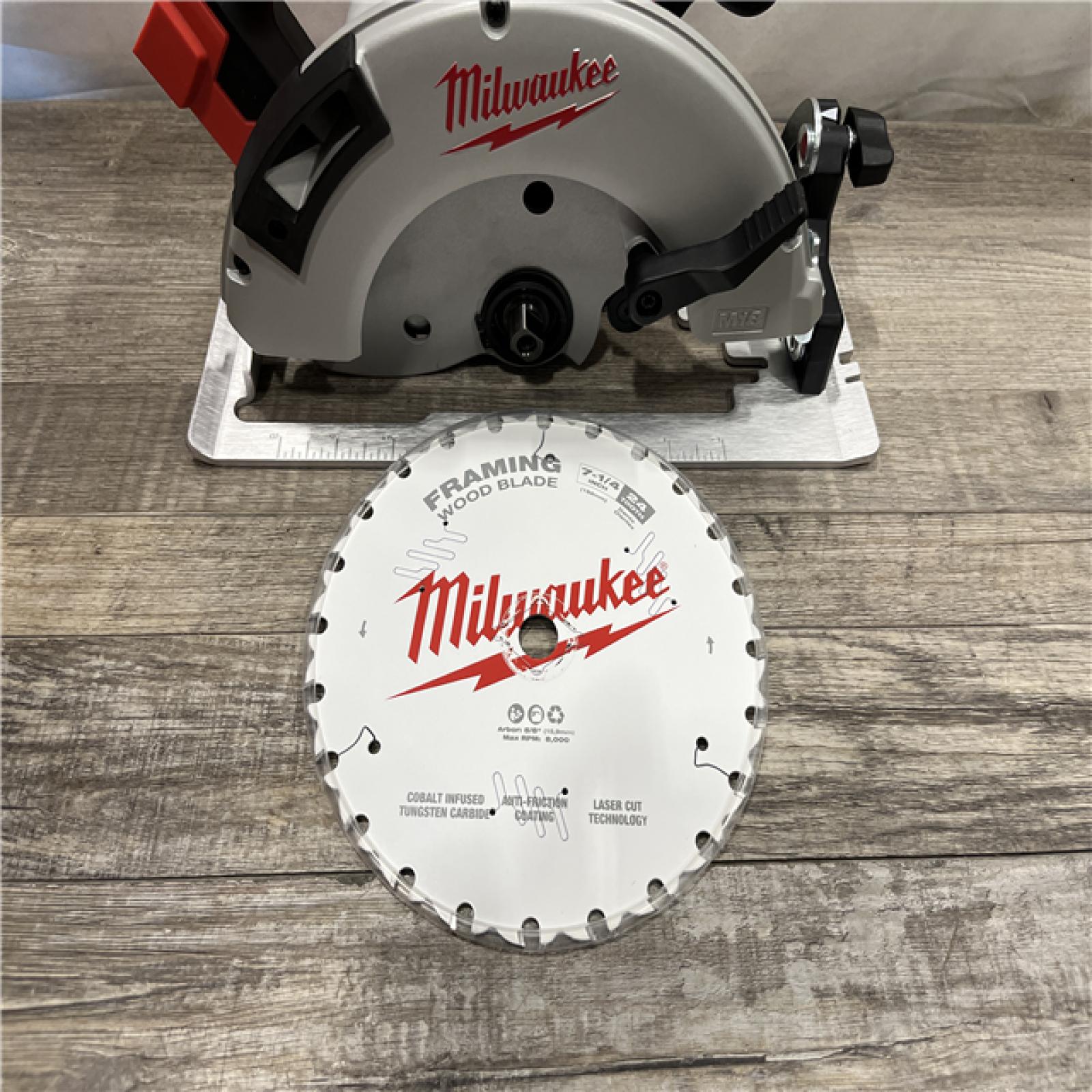 AS-IS Milwaukee 18V Lithium-Ion Brushless Cordless 7-1/4 in. Circular Saw (Tool-Only)
