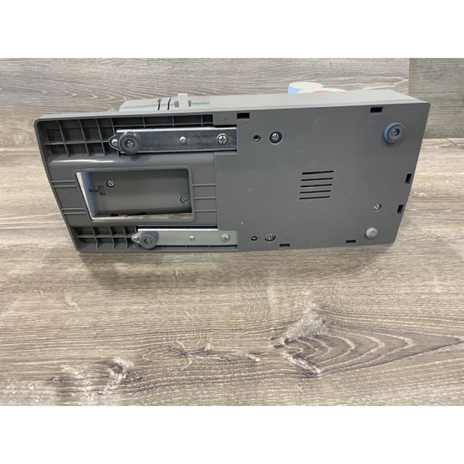 AS-IS SINGER® Heavy Duty 44S Sewing Machine