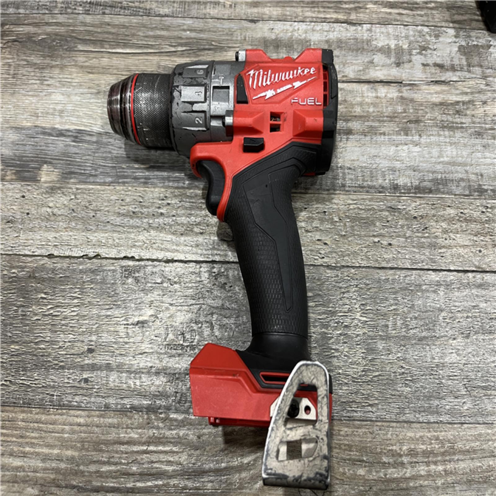AS-IS Milwaukee FUEL 18V Lithium-Ion Brushless Cordless 1/2 in. Hammer Drill Driver Kit