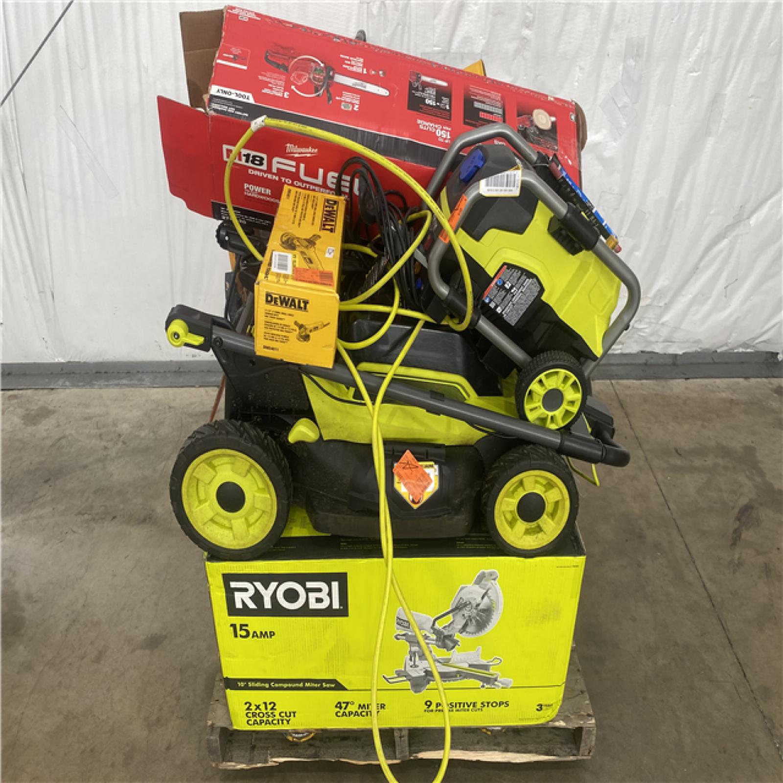 Houston Location AS IS - Tool Pallet