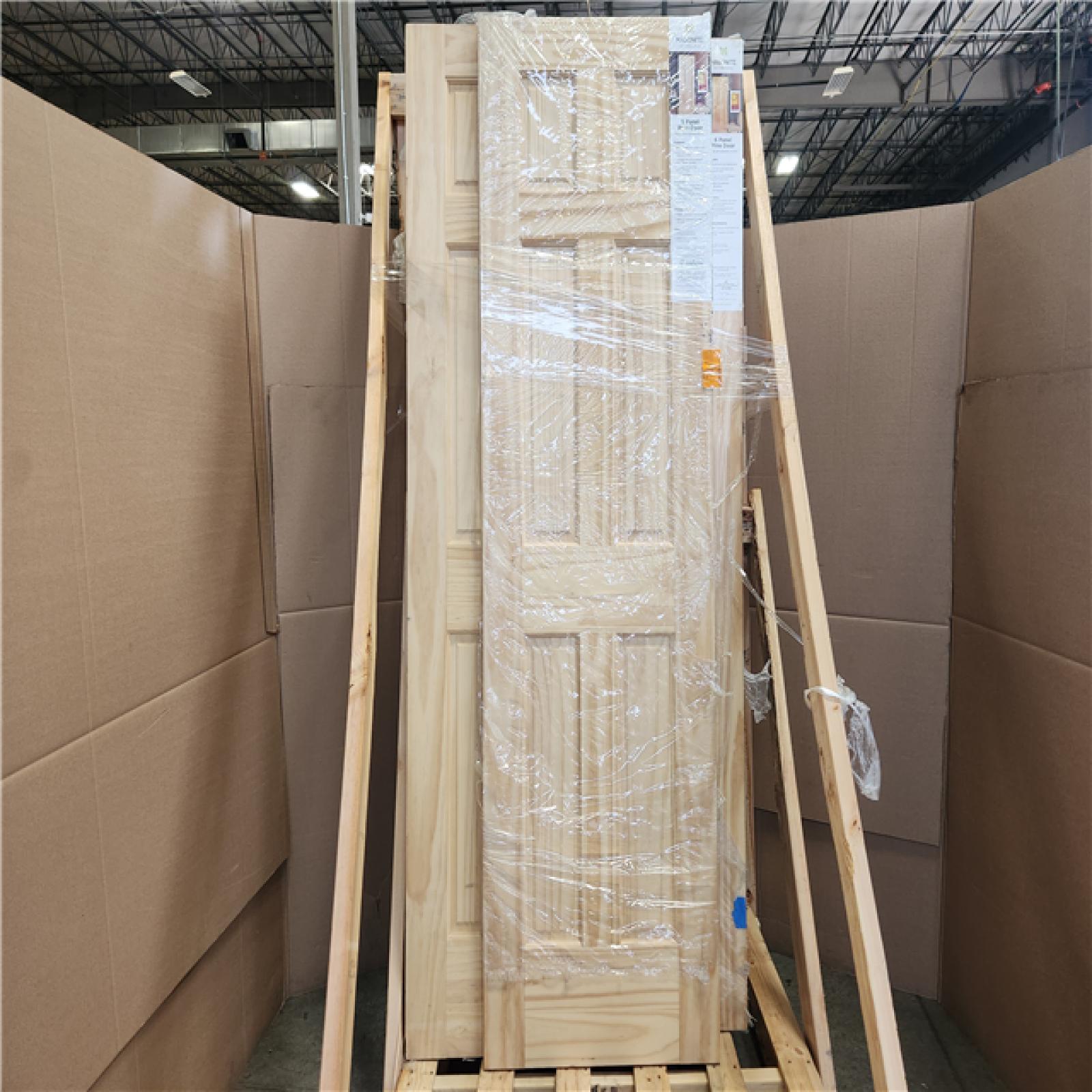 Phoenix AS-IS Mixed Masonite Pine Interior Door Pallet (8-Doors)