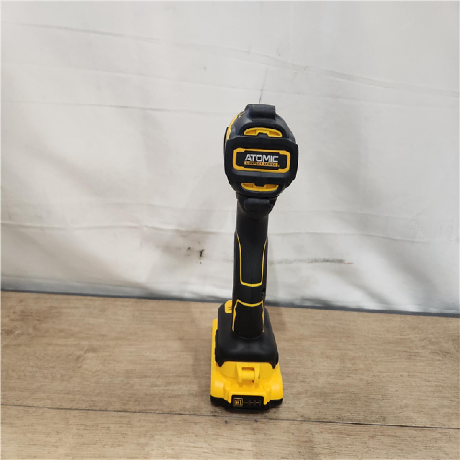 AS-IS- DEWALT ATOMIC 20V MAX* Brushless Cordless Compact 1/4 in. Impact Driver Kit