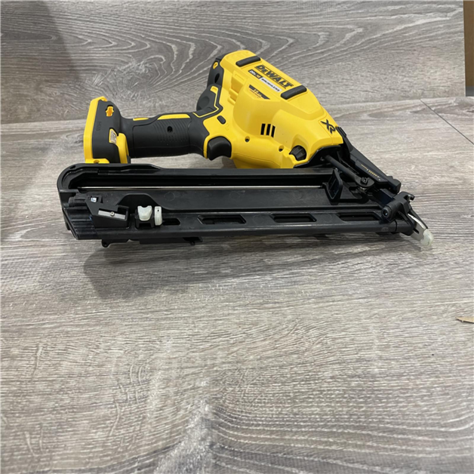 AS-IS DEWALT Cordless 20V MAX XR Angled Finish Nailer (Tool Only)