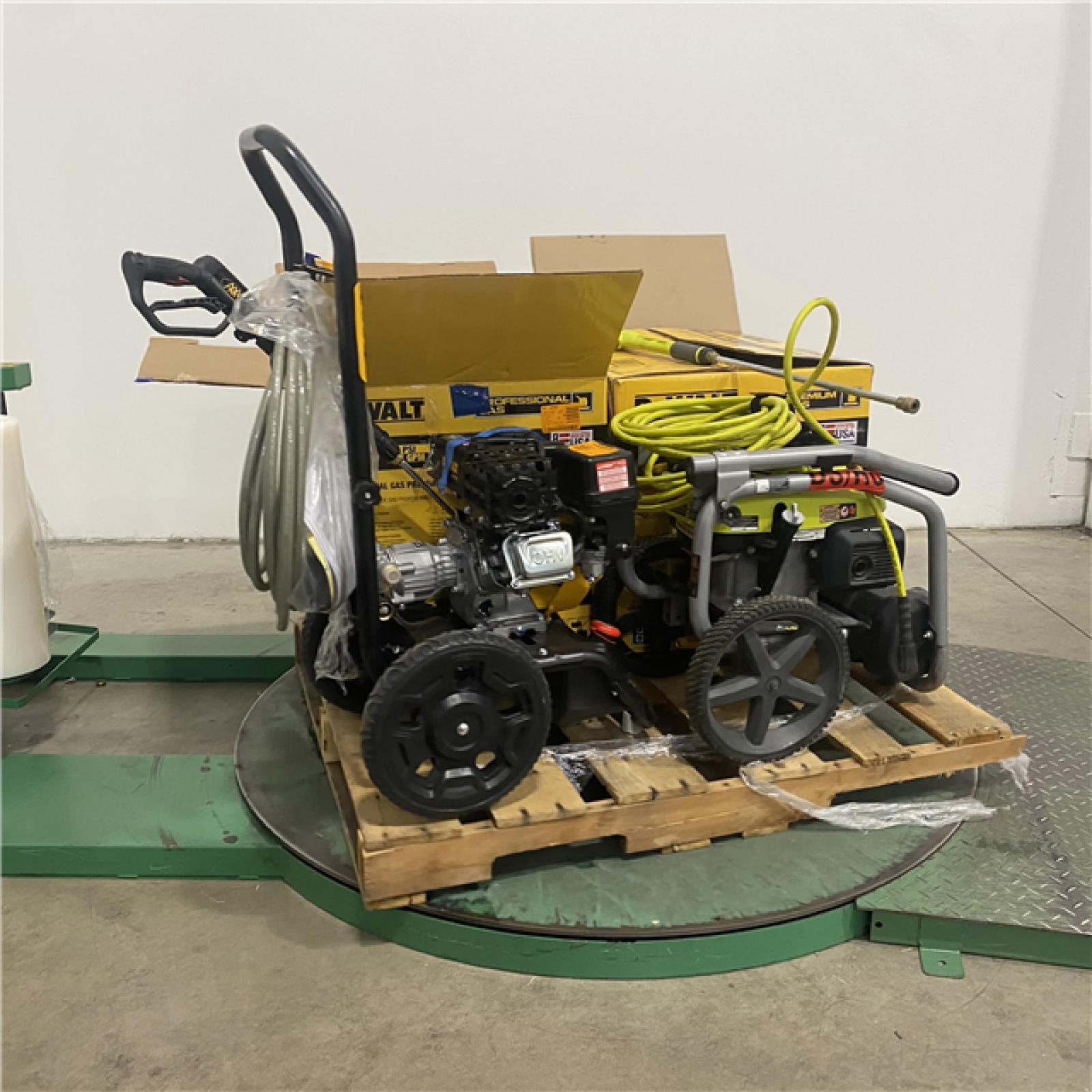 Dallas Location - As-Is GAS PRESSURE WASHER (Lot Of 4)