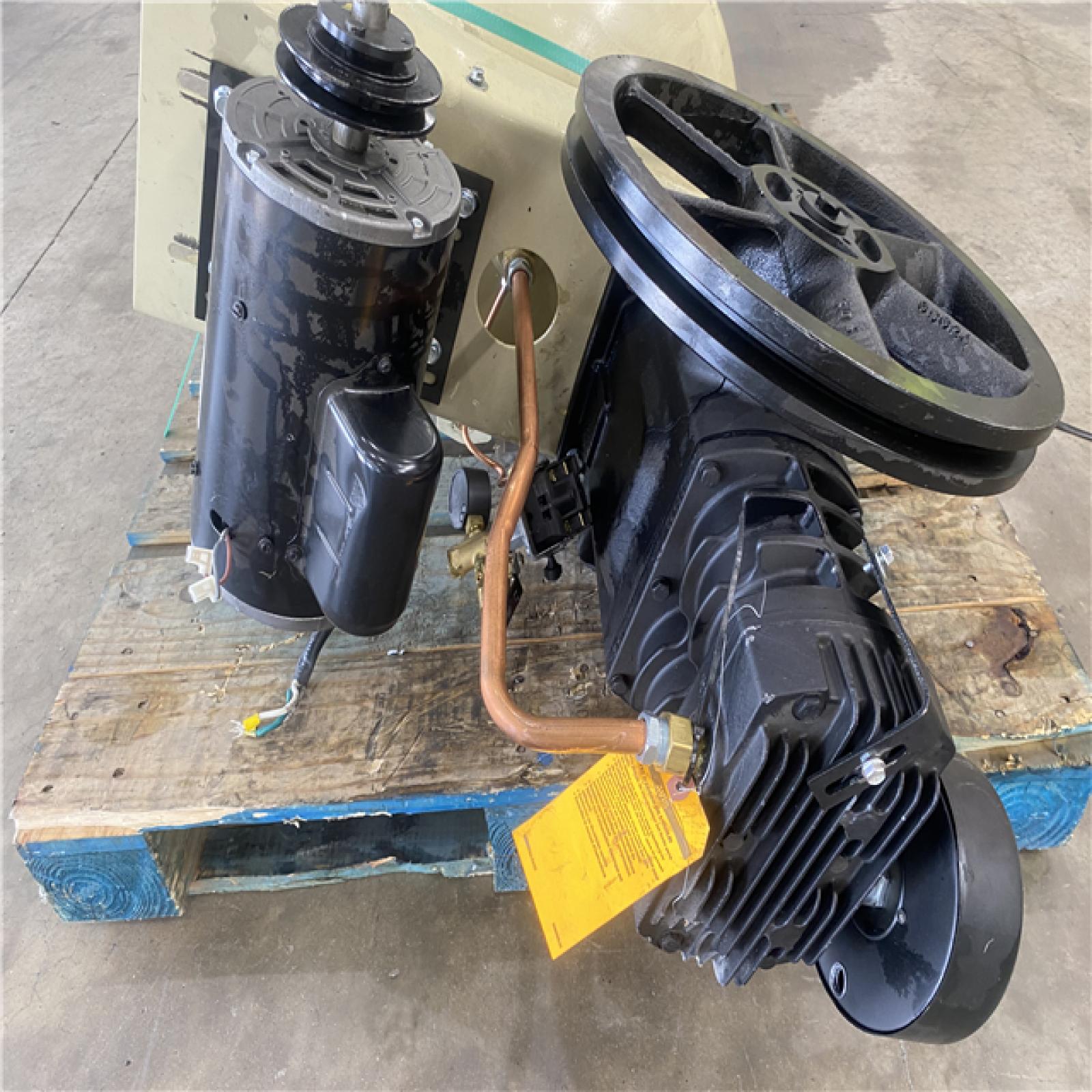 Houston Location - AS-IS Ingersoll 60 Gal Single Phase Air Compressor (No Belt) (No Cage)