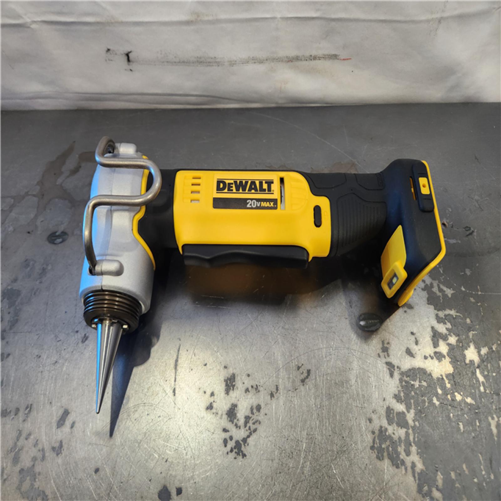 AS-IS- DEWALT DCE400B 20V Max 1 Pex Expander (Tool Only)