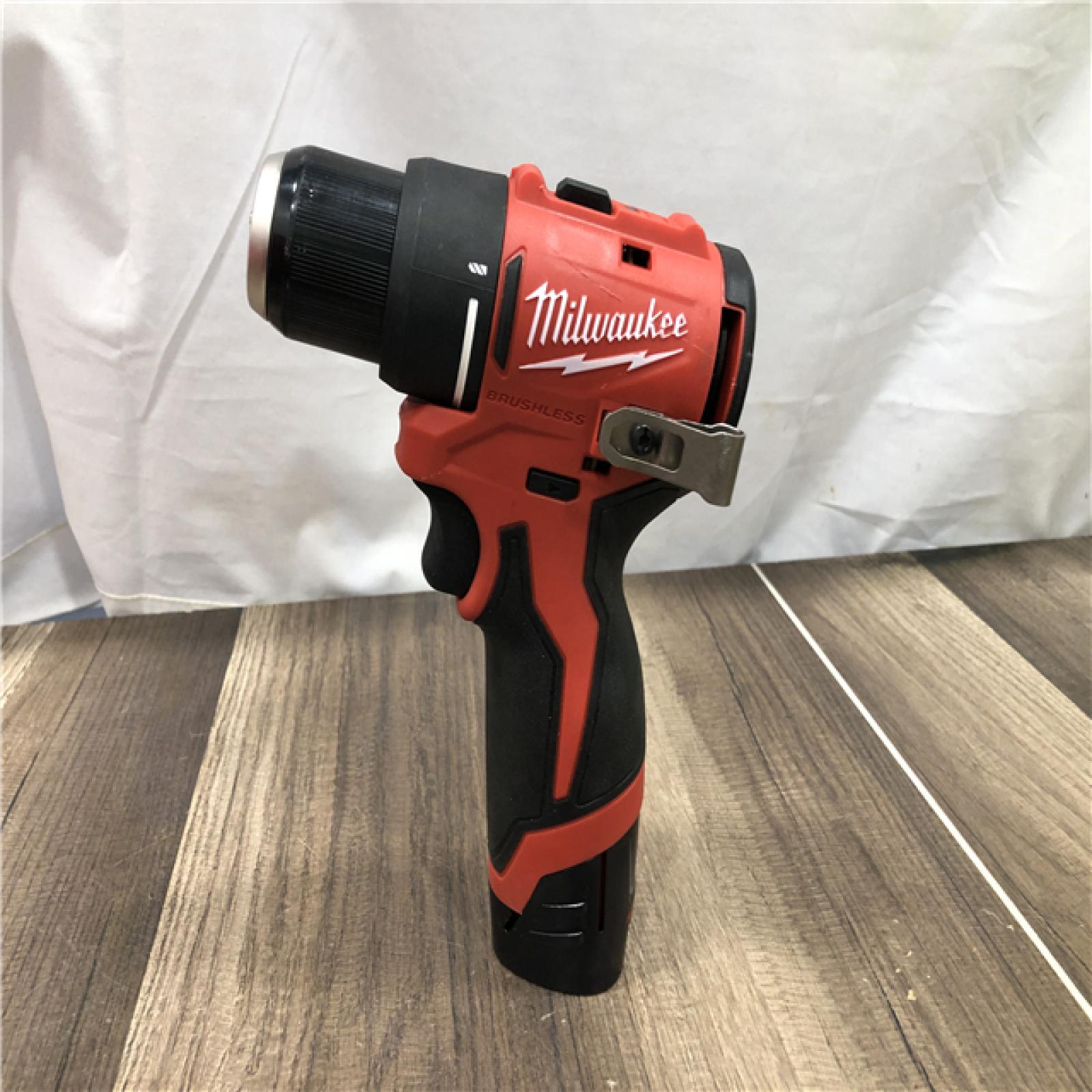 AS-IS Milwaukee 12-Volt Lithium-Ion Brushless Cordless Subcompact Brushless Drill Driver Kit